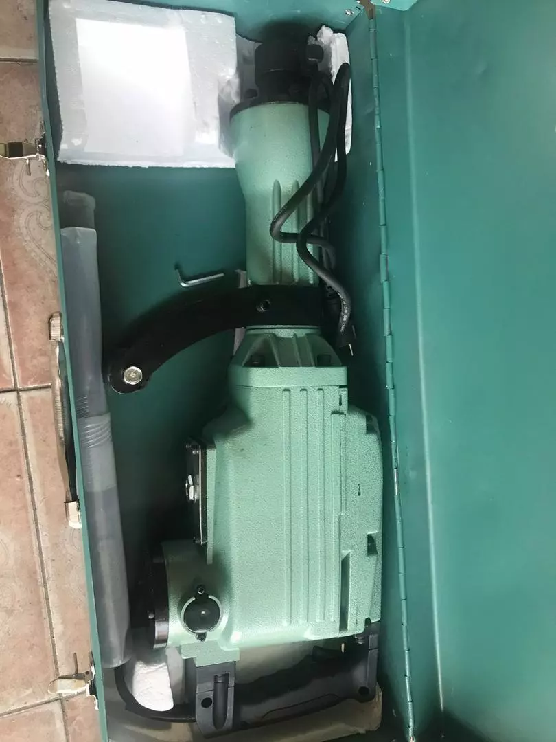 Máy đục bê tông cầm tay 30mm Hatachi PH65A -1800w - Máy đục hạng nặng chuyên dụng - Lực đập mạnh - Giá rẻ_thumbnail_6