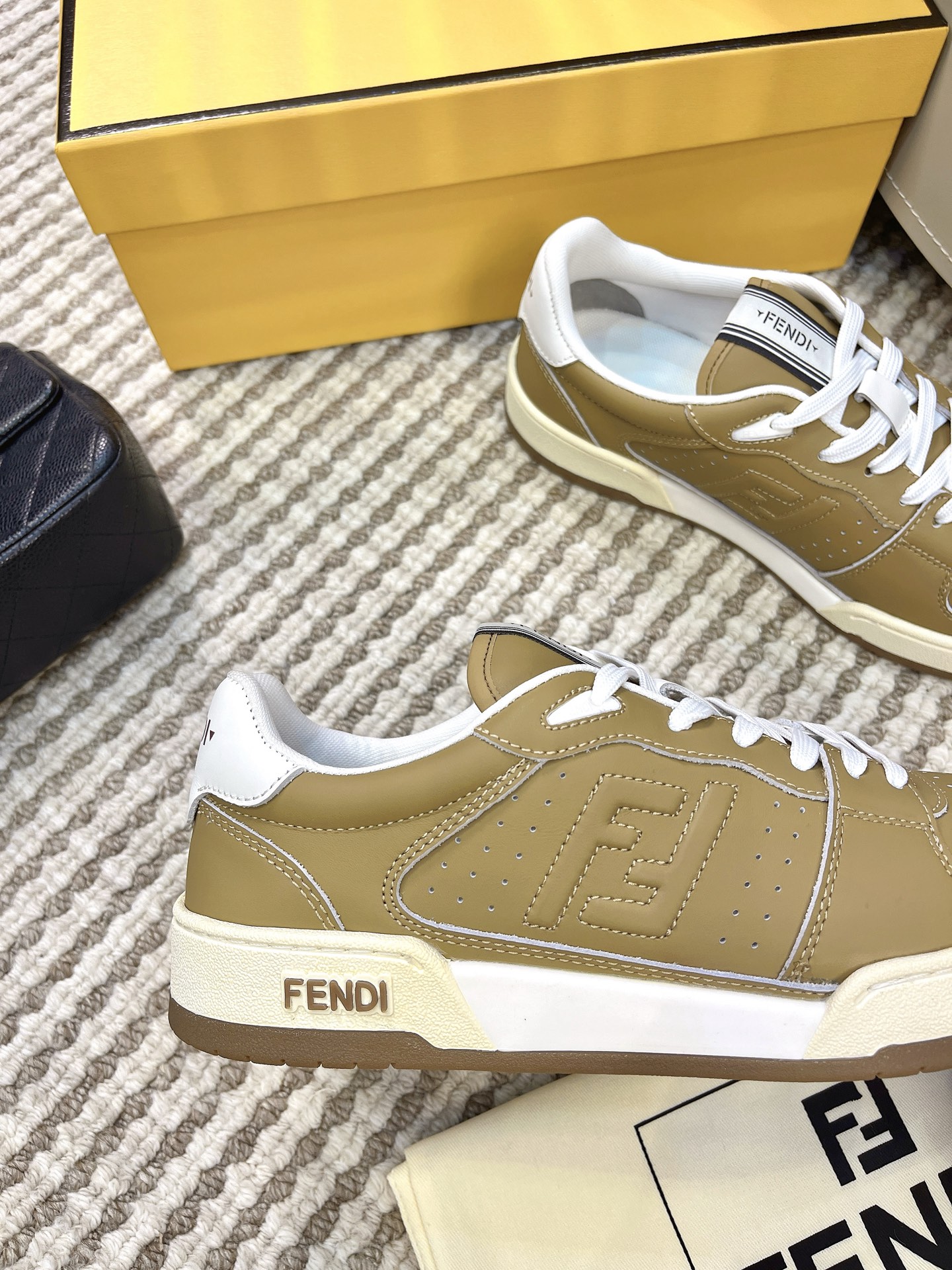 Giày Fendi_thumbnail_7