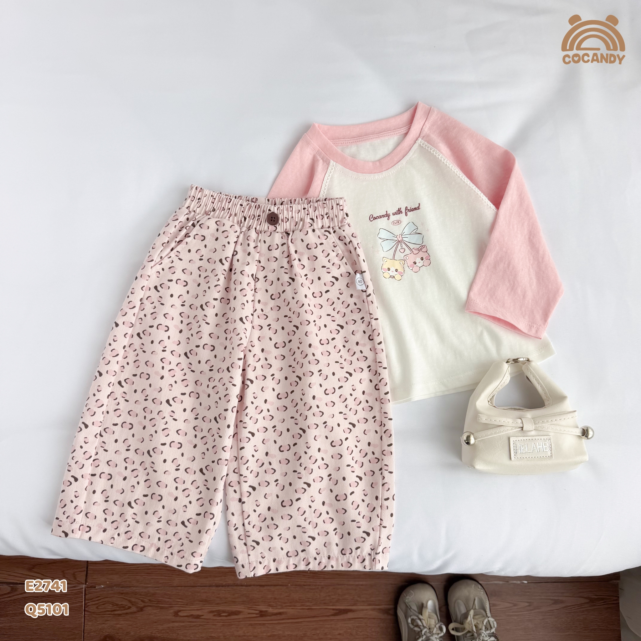 Quần dài kaki HỒNG họa tiết báo hồng