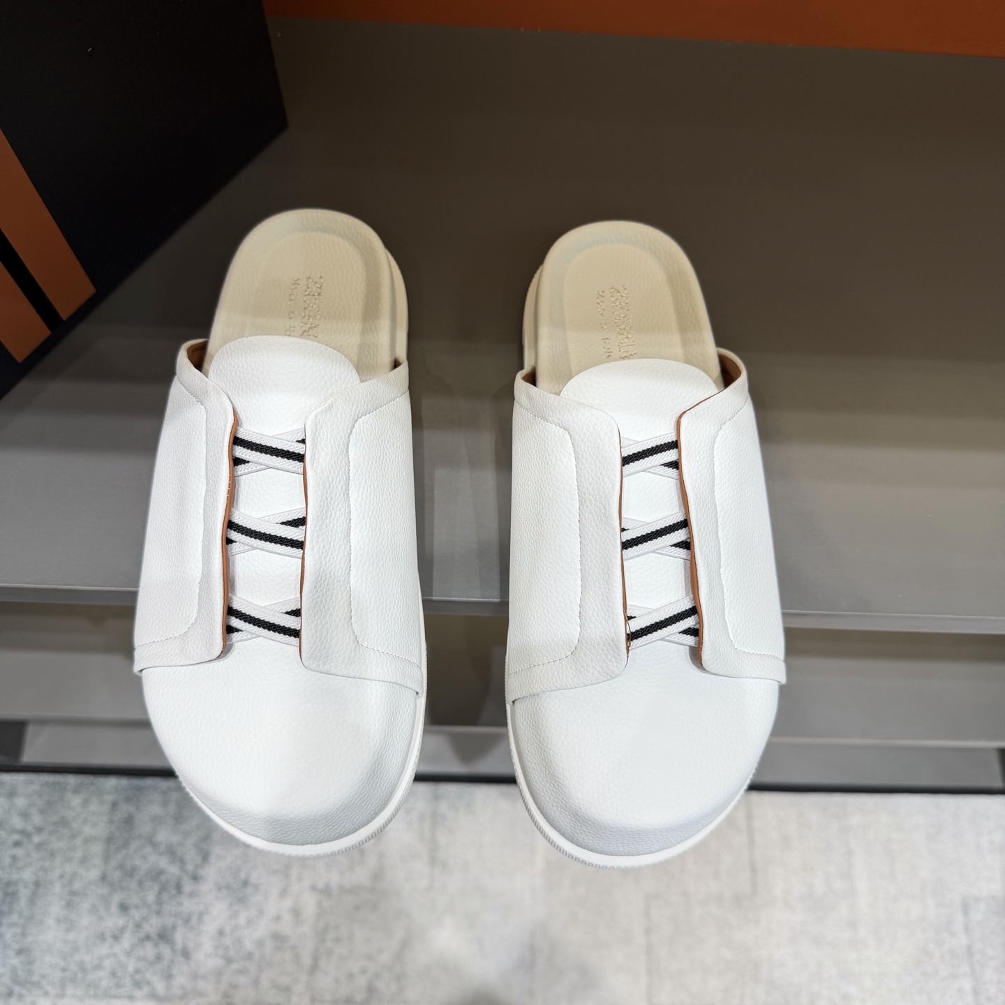 Sục Zegna_thumbnail_8