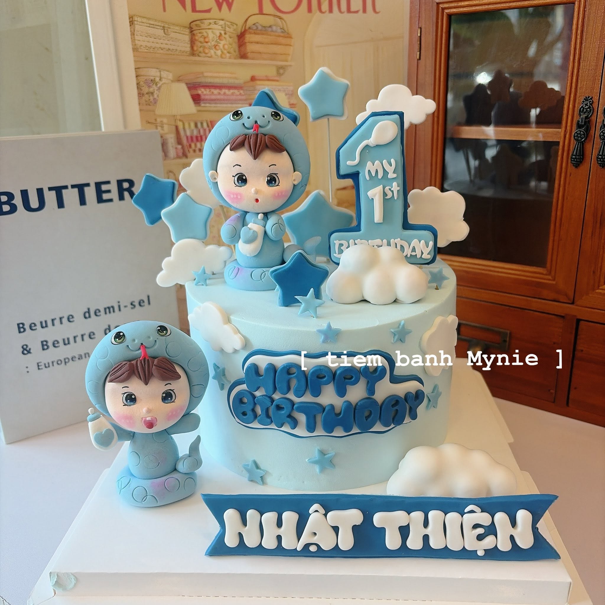Bánh thôi nôi, bánh cho bé trai tone Xanh dương