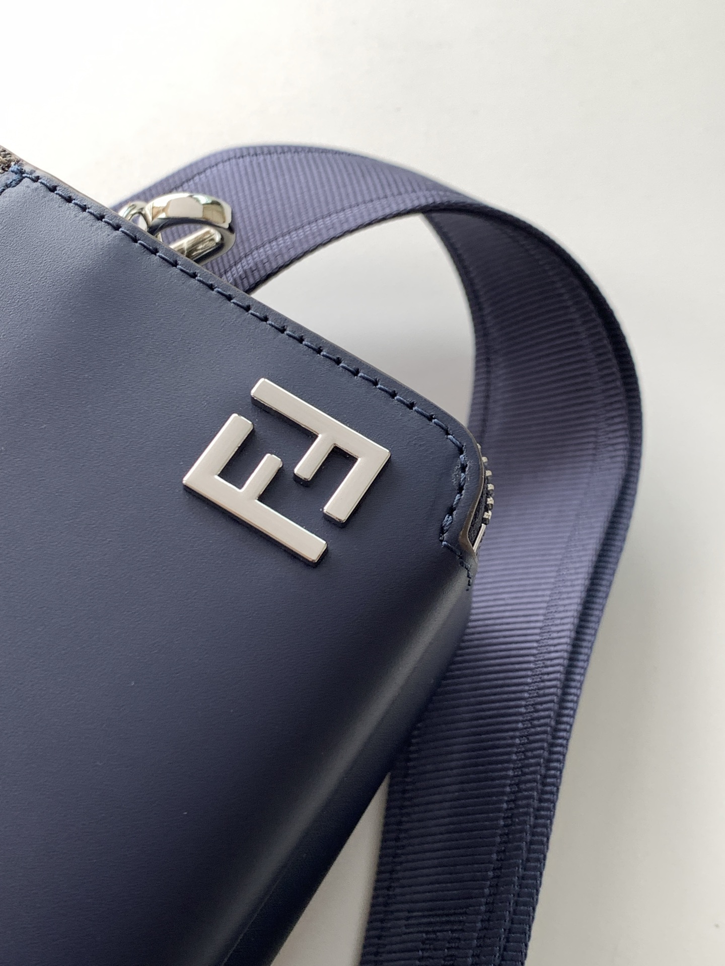 Túi Fendi_thumbnail_4