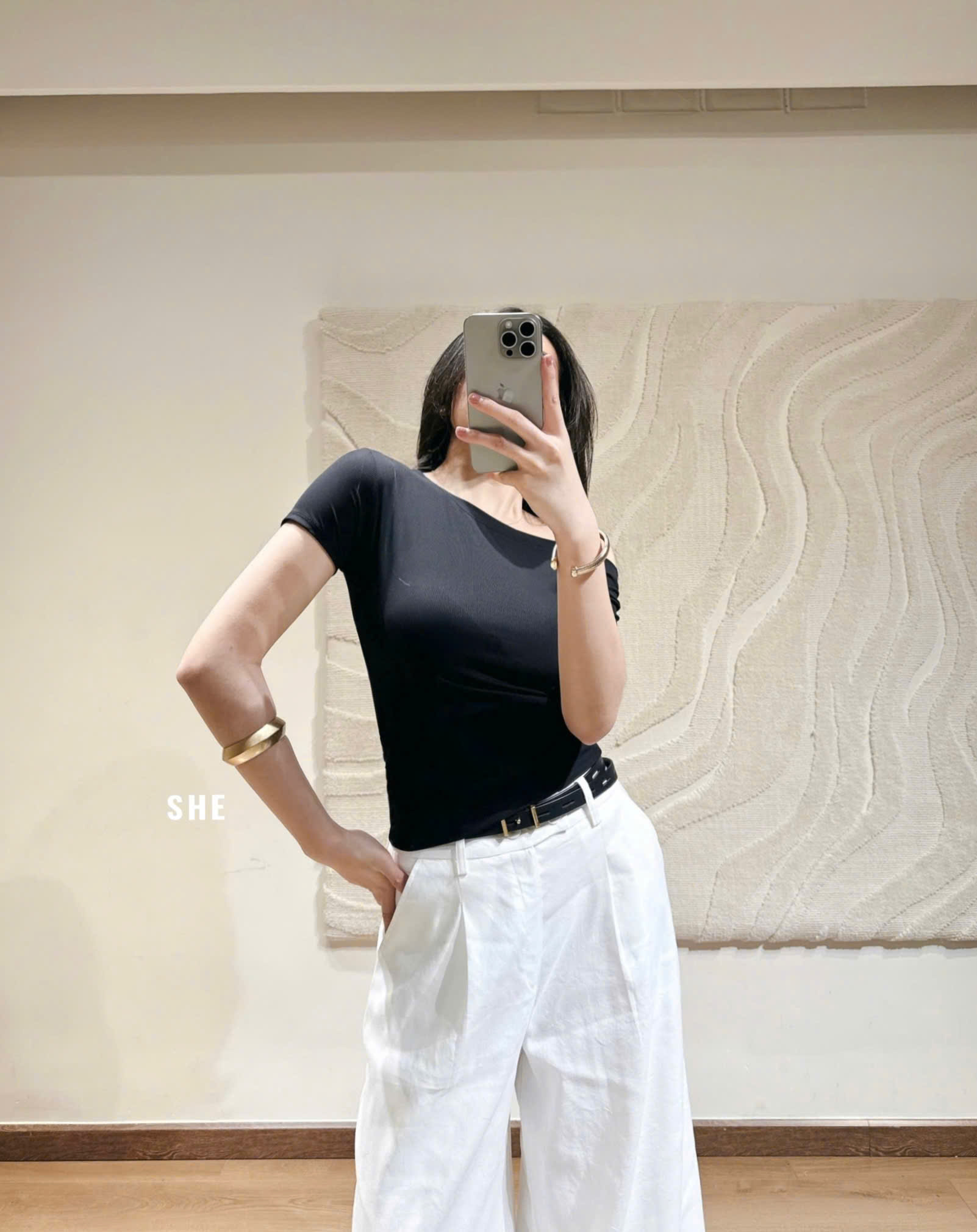 J126 ÁO KIỂU TAY NGẮN_thumbnail_6