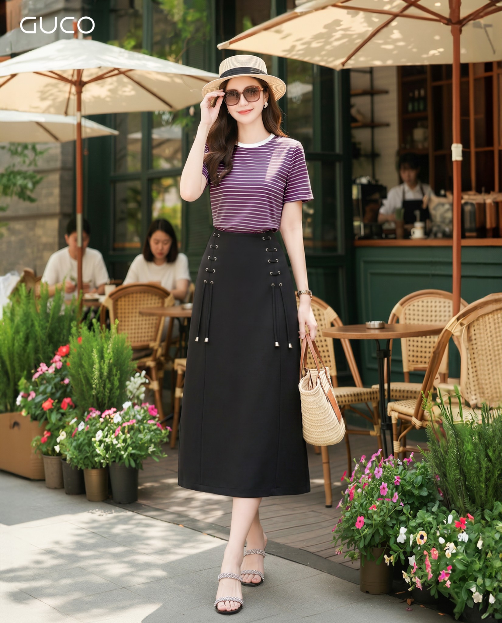 GUCO Áo Thun Sọc Ngang Tím Basic - A702