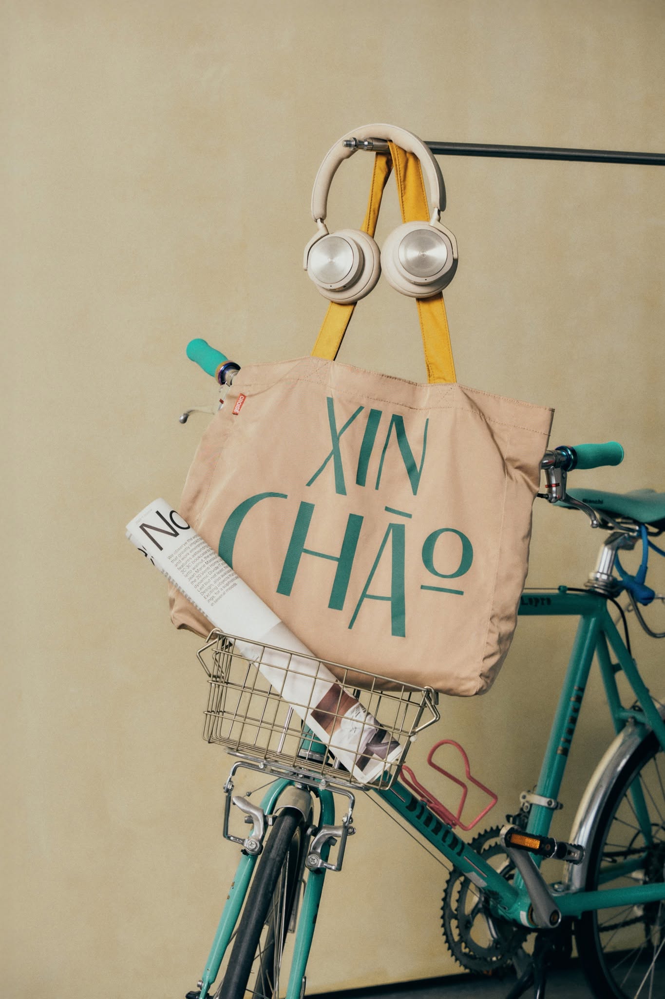 Túi tote CROISÉ vải dù in chữ Xin Chào – 3 màu thời trang: navy, beige, vàng – gấp gọn, nhẹ, tiện dụng, cá tính_thumbnail_5