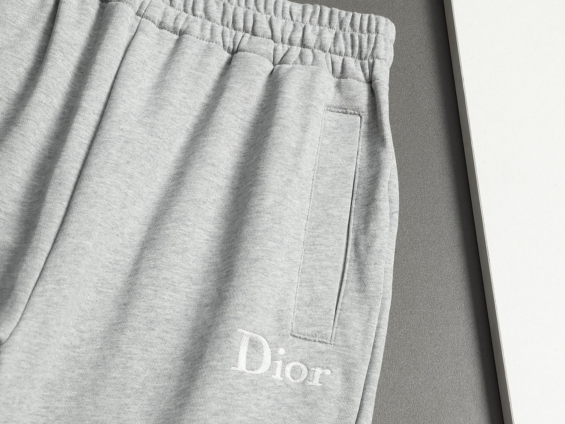 Quần Nỉ Dior