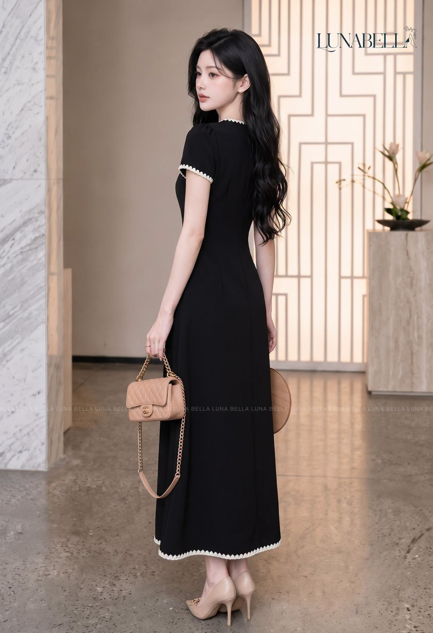 Váy dài viền trắng hoa 3D CERYN màu ĐEN_thumbnail_2