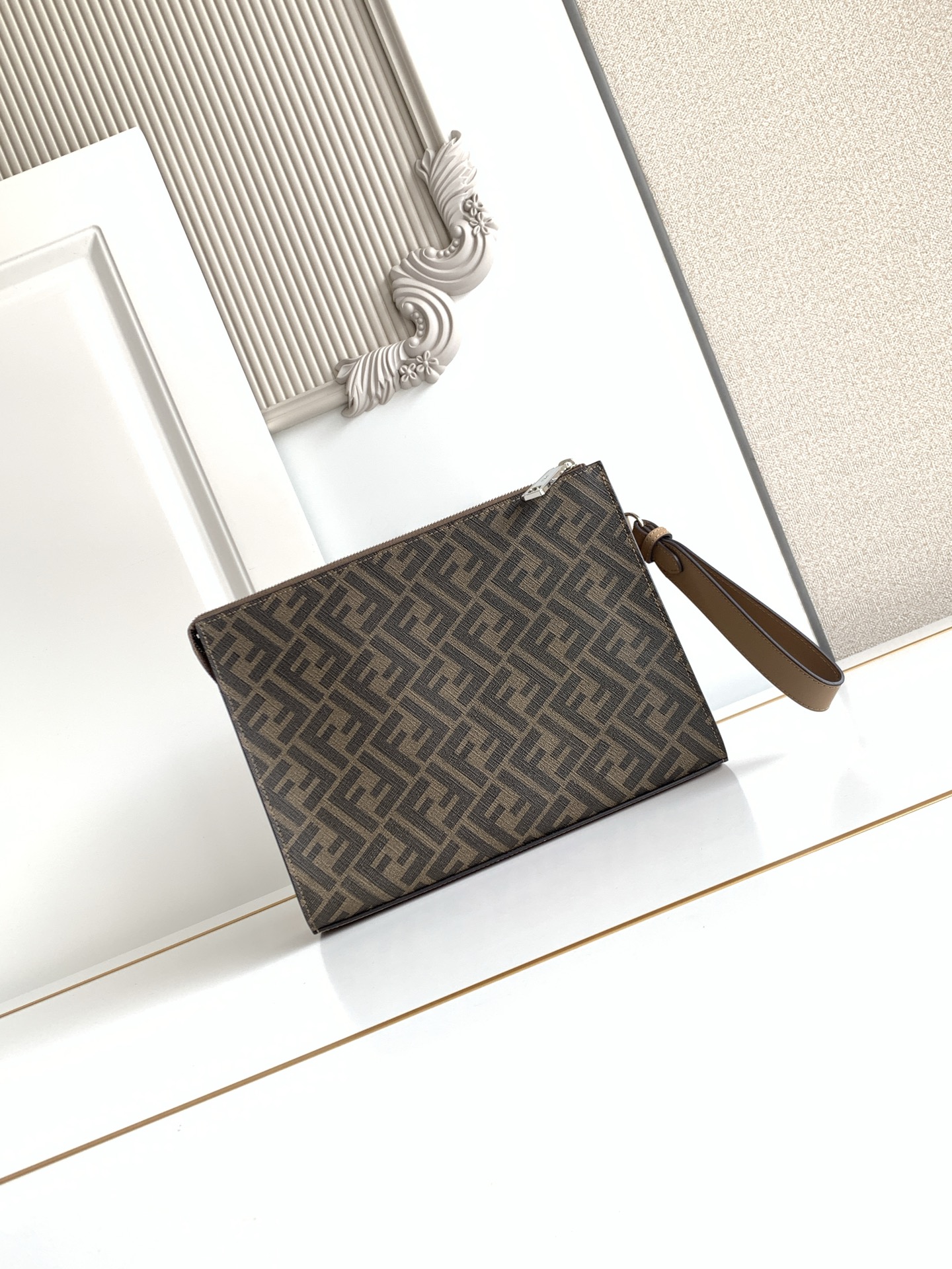 Cluth Fendi 