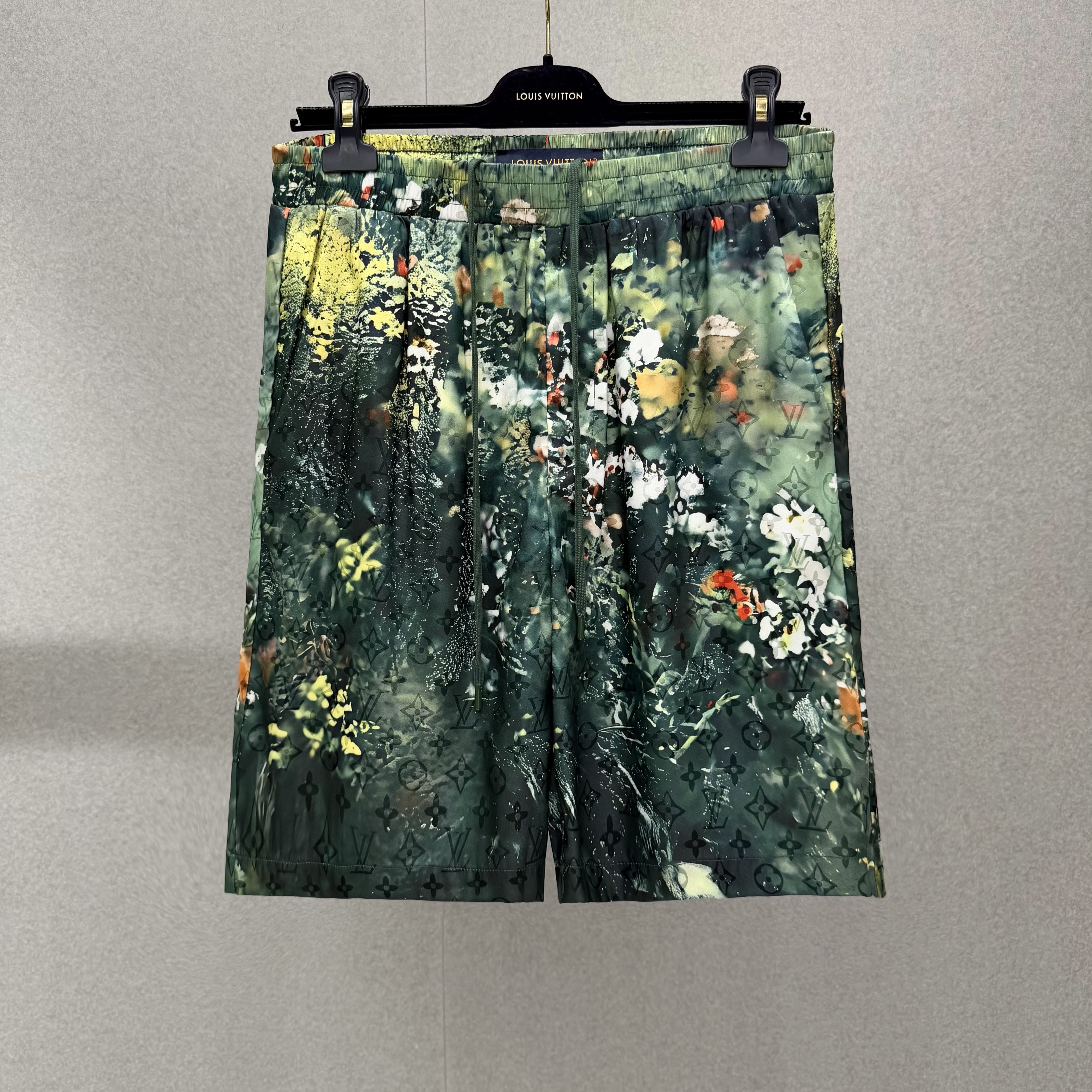 Bộ LV _thumbnail_8