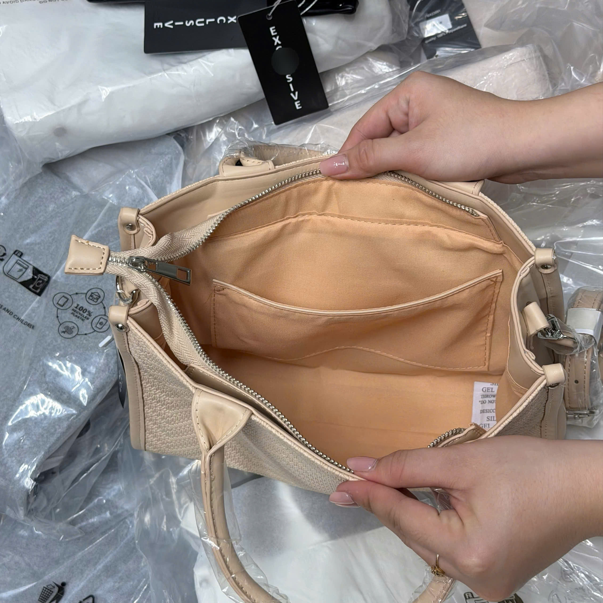 TUI TOTE_thumbnail_11