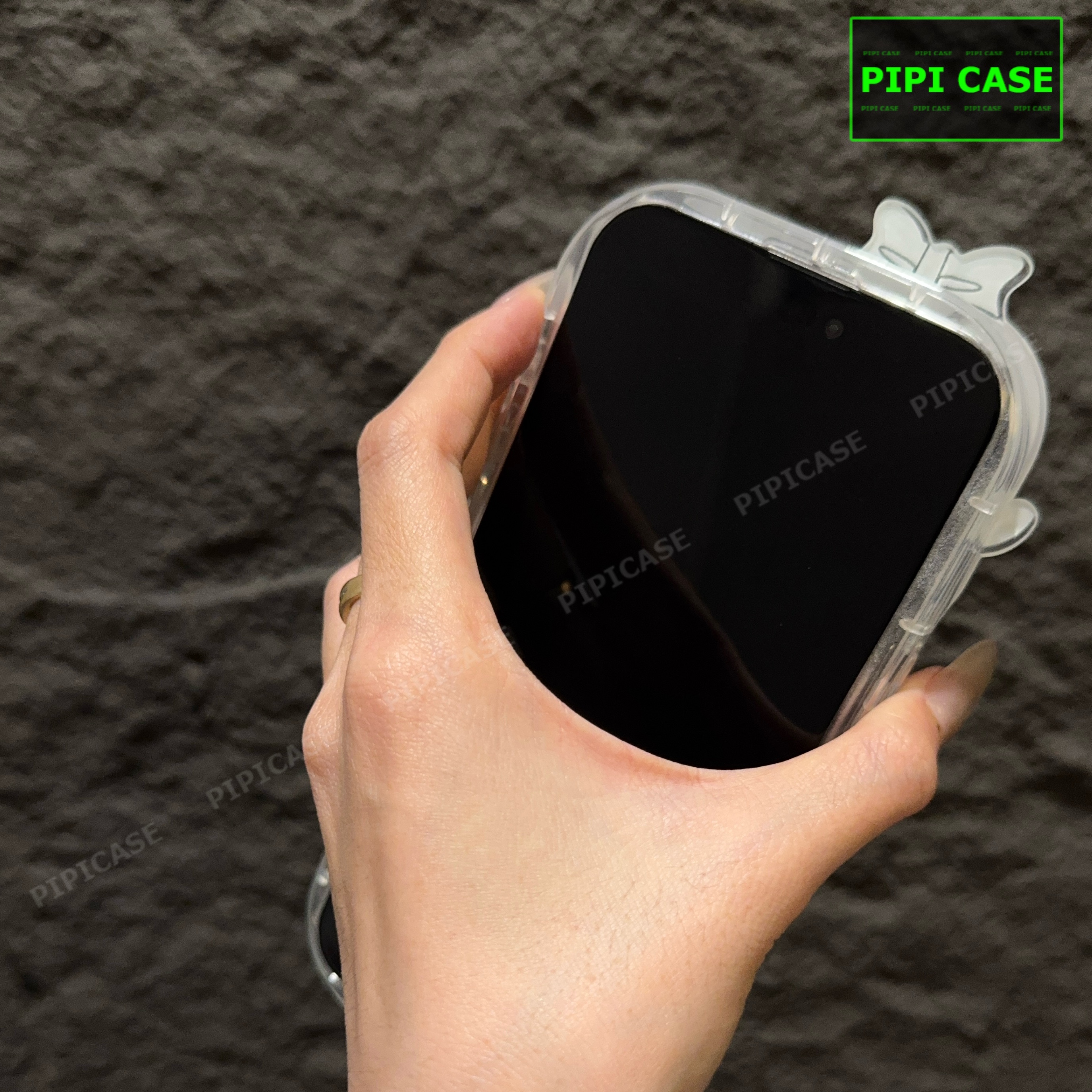 Ốp Lưng iPhone 13 Pro - Chic Cute - Vàng_thumbnail_2