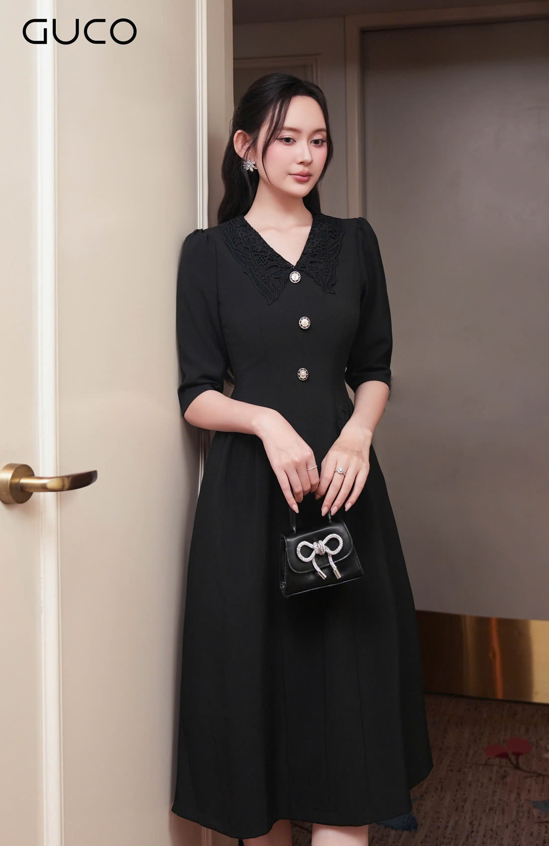 ĐẦM XÒE CỔ PHỐI REN - ĐEN