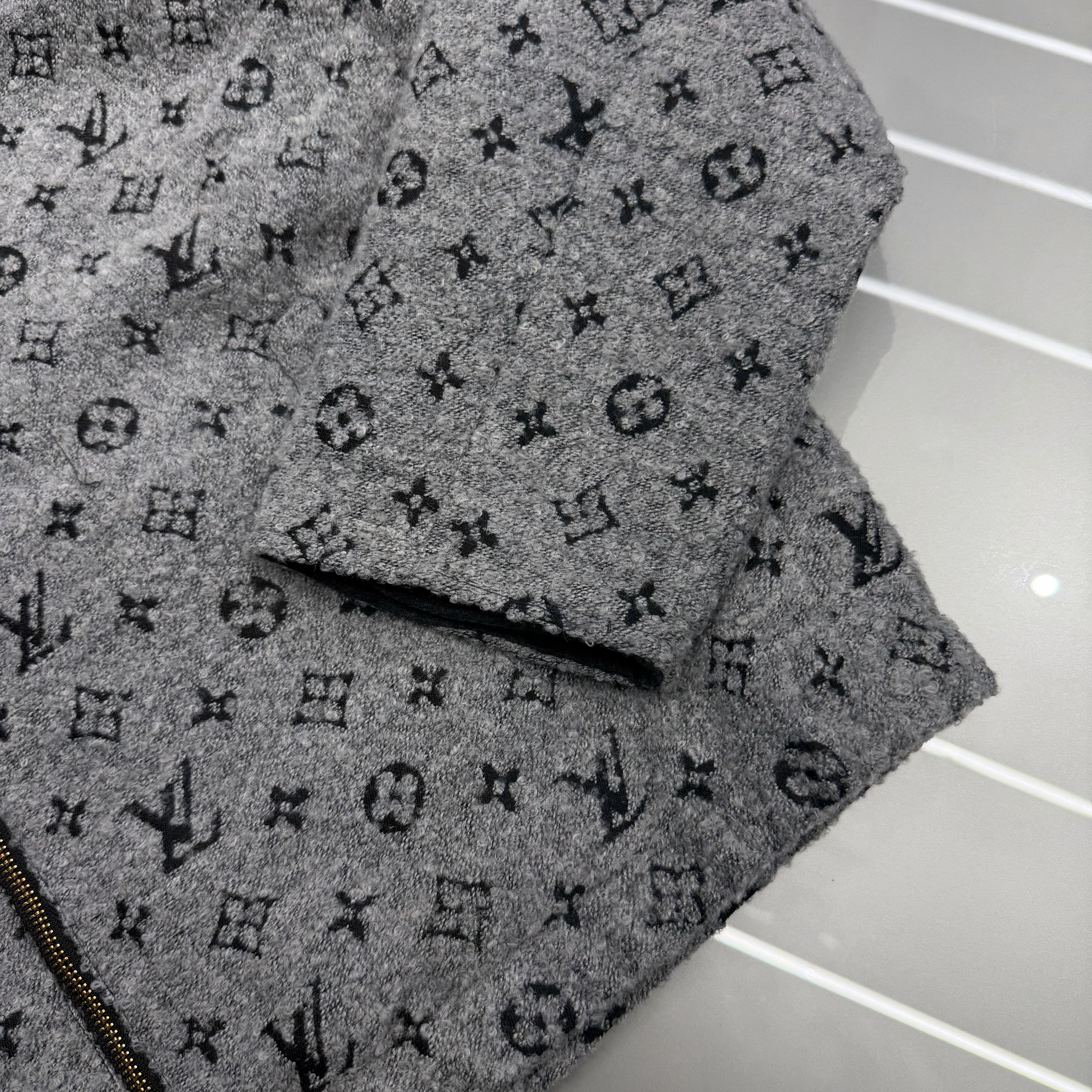 Áo Hoodie Zip LV _thumbnail_5