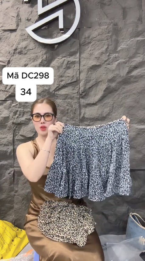 DC298 Chân váy beo phối đồ siêu xinh