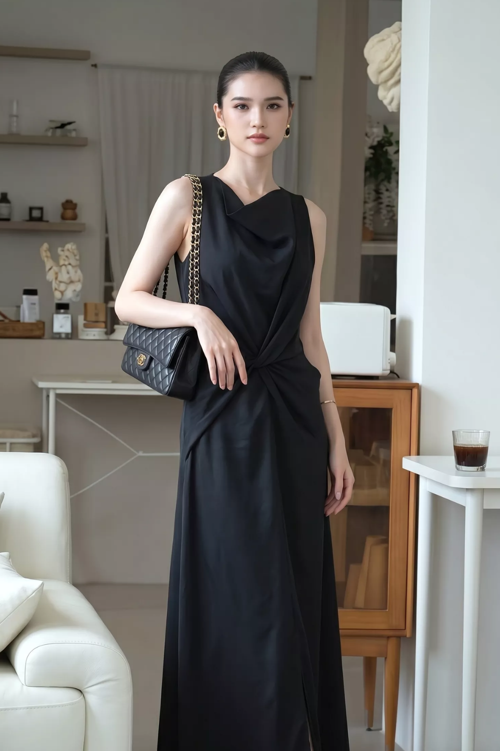 MV103 - Đầm Đen Dài Xẻ Tà Ôm Eo Quyến Rũ