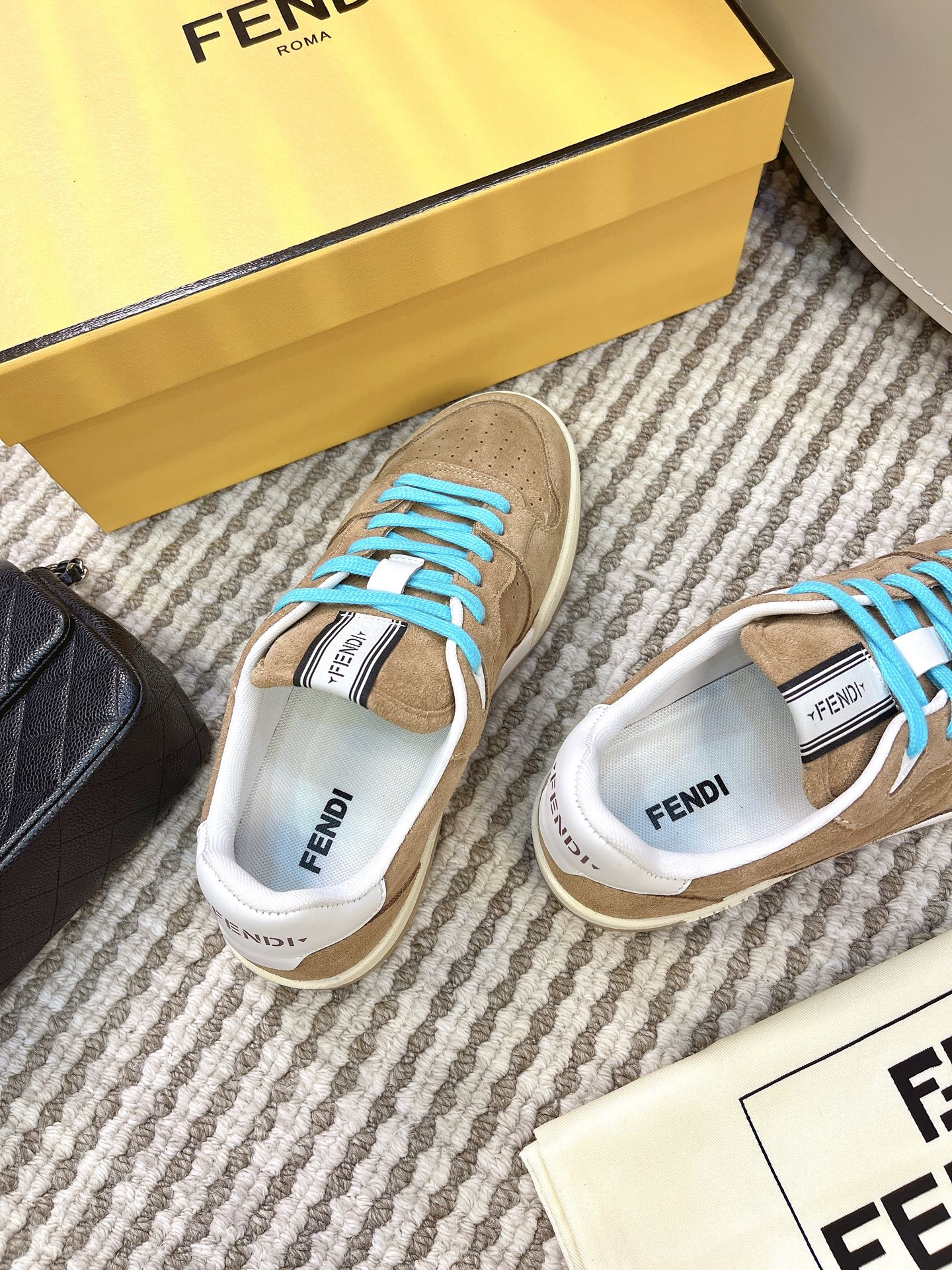 Giày Fendi_thumbnail_3