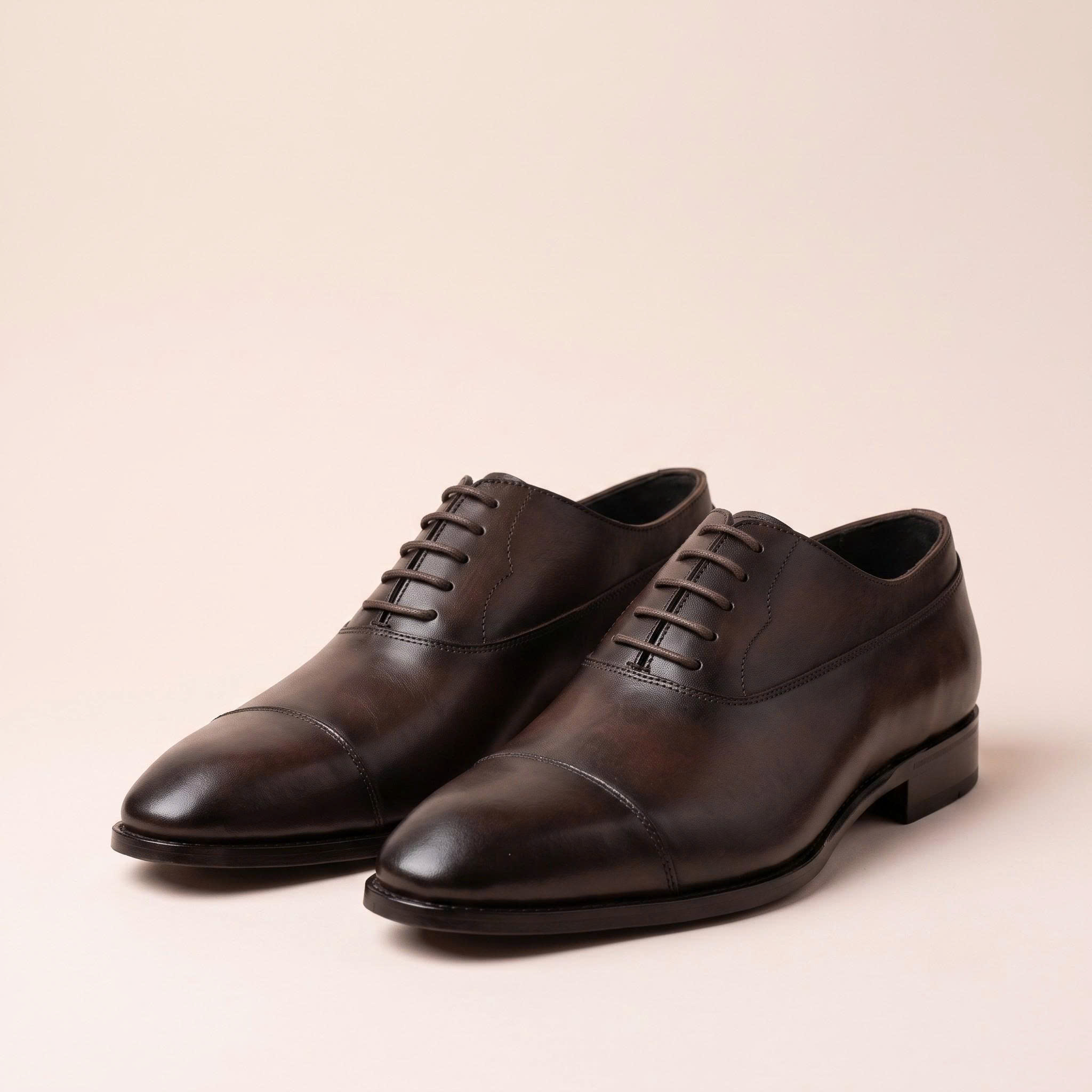 Luciano Oxford Captoe 1_thumbnail_1