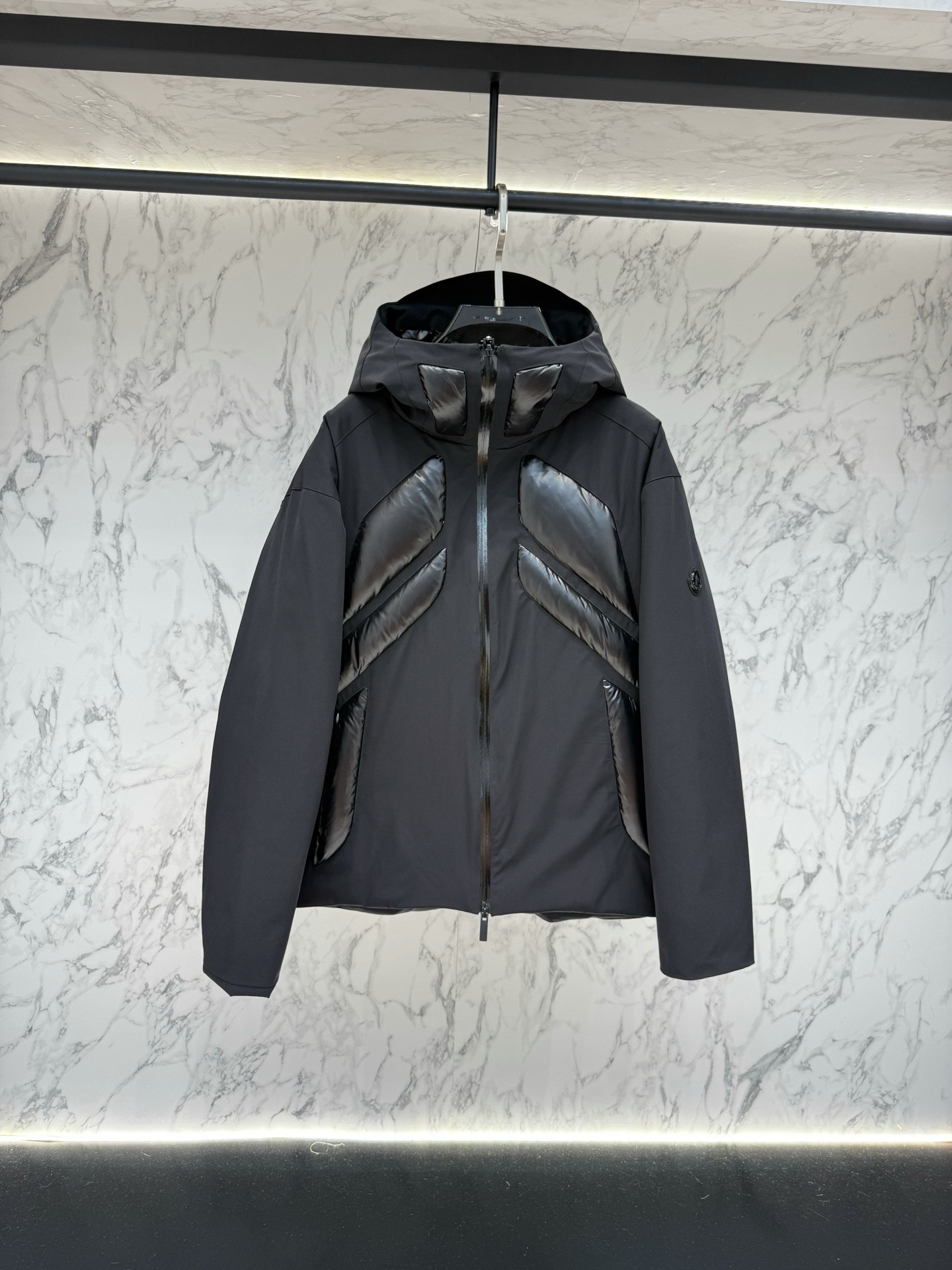 Áo Phao Moncler