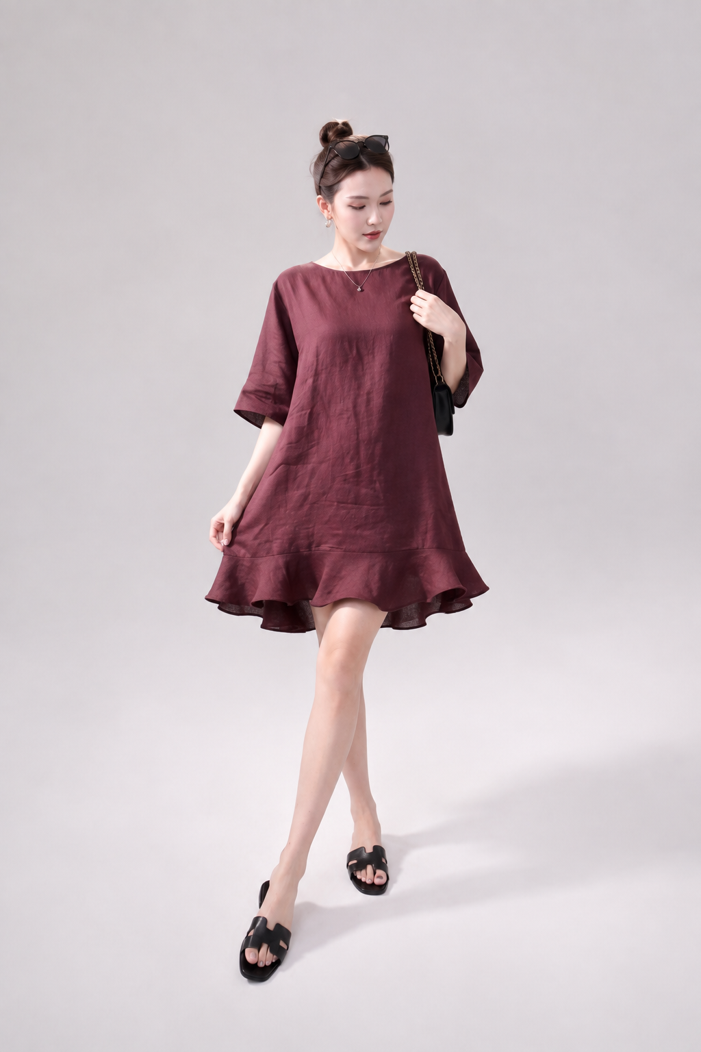 Đầm Đỏ Đô Tay Loe Dáng Xòe Hiện Đại_thumbnail_2