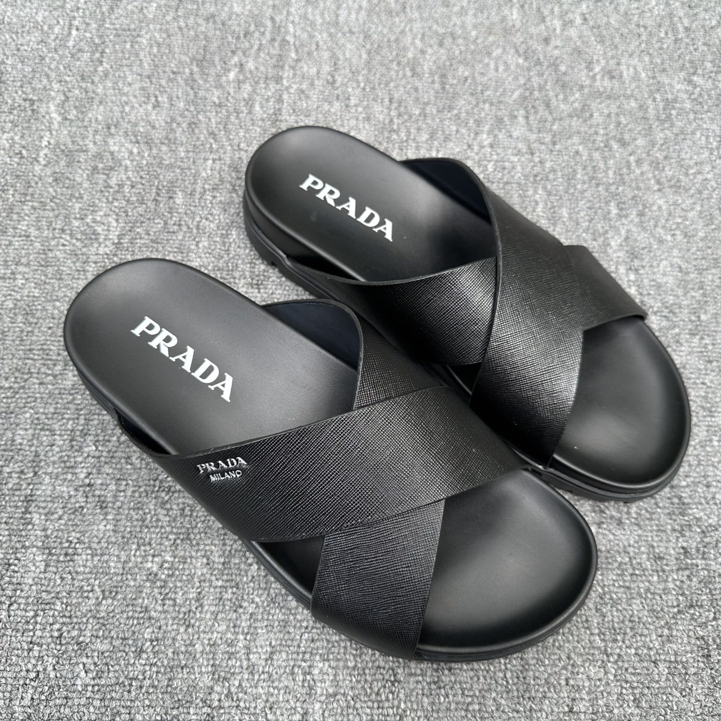 Dép PRADA