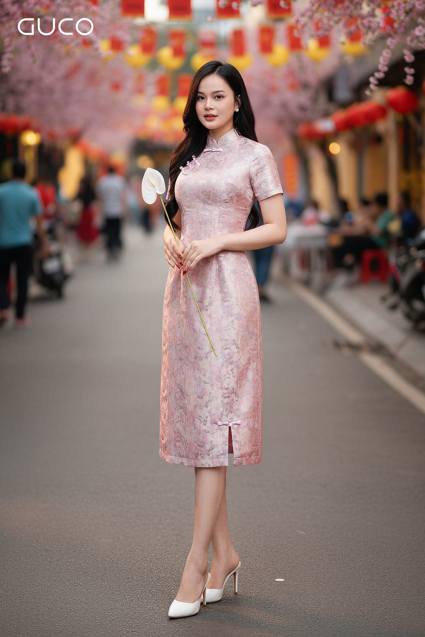 ĐẦM A CỔ TÀU GẤM HOA CAO CẤP - HỒNG