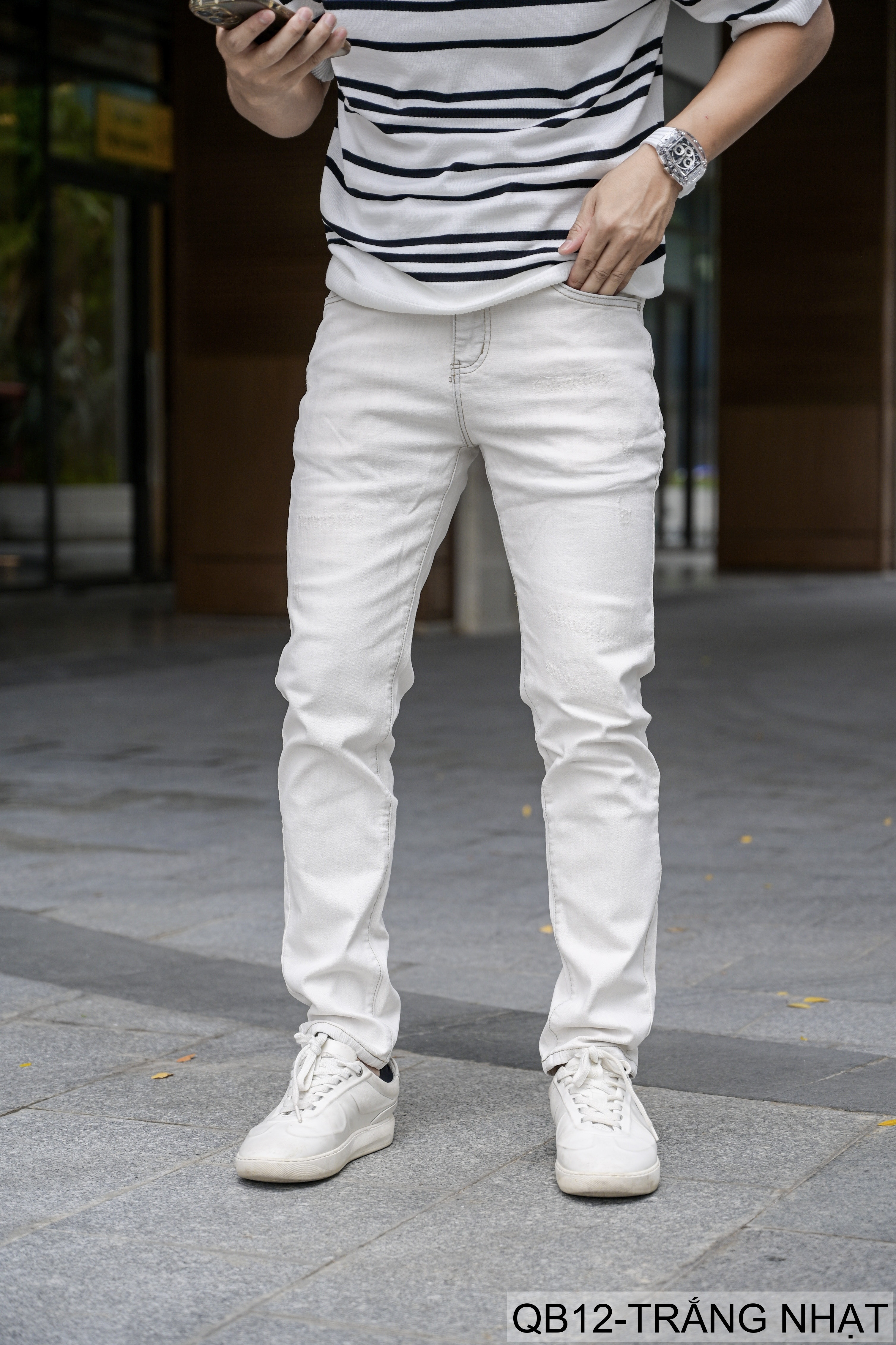 QB12 - Quần Jeans Nam Dáng Ôm Màu Trắng Nhạt Phong Cách Casual Co Giãn Thoải Mái_thumbnail_5