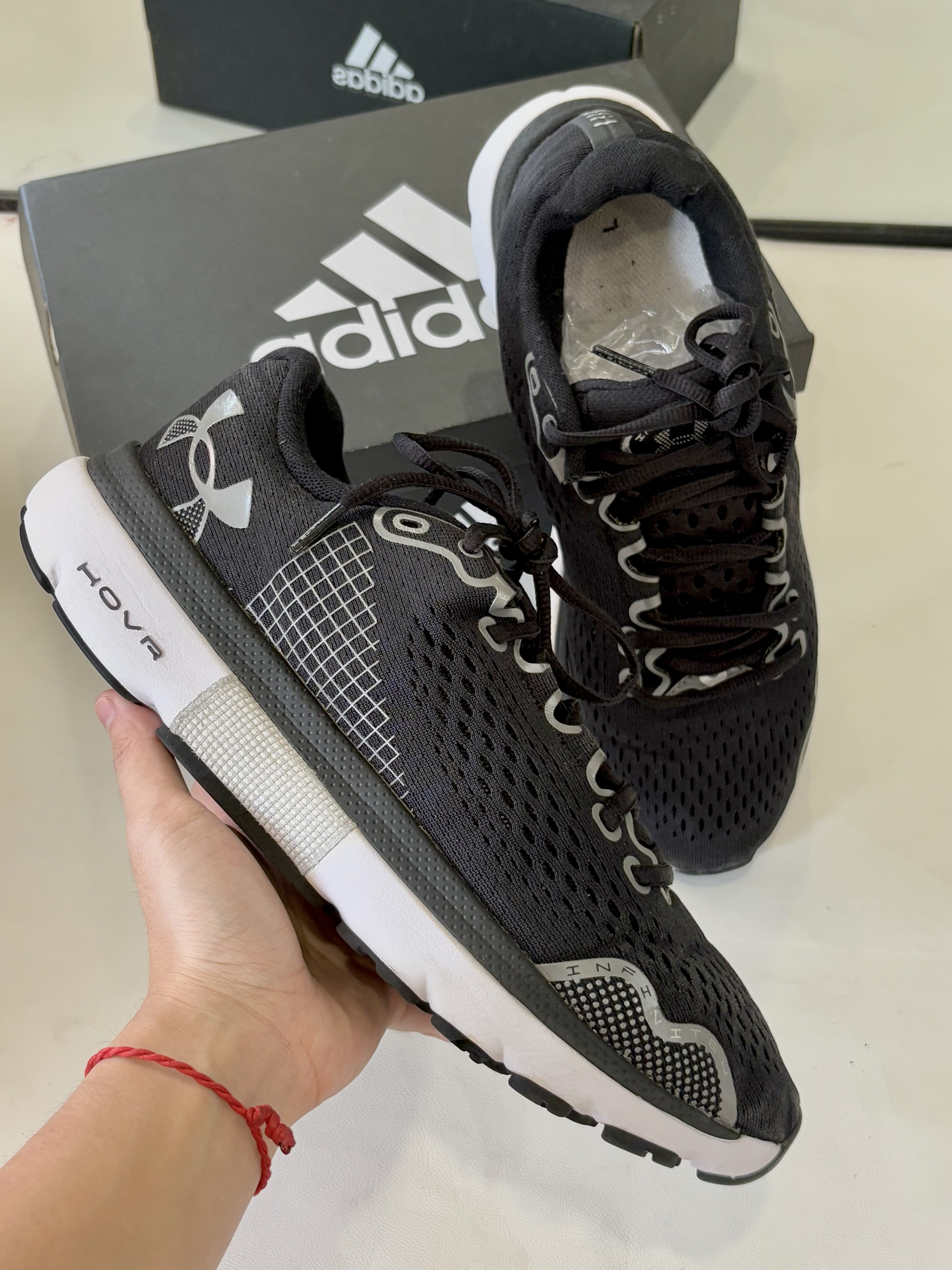 Under Armour HOVR Infinite 3021395-001