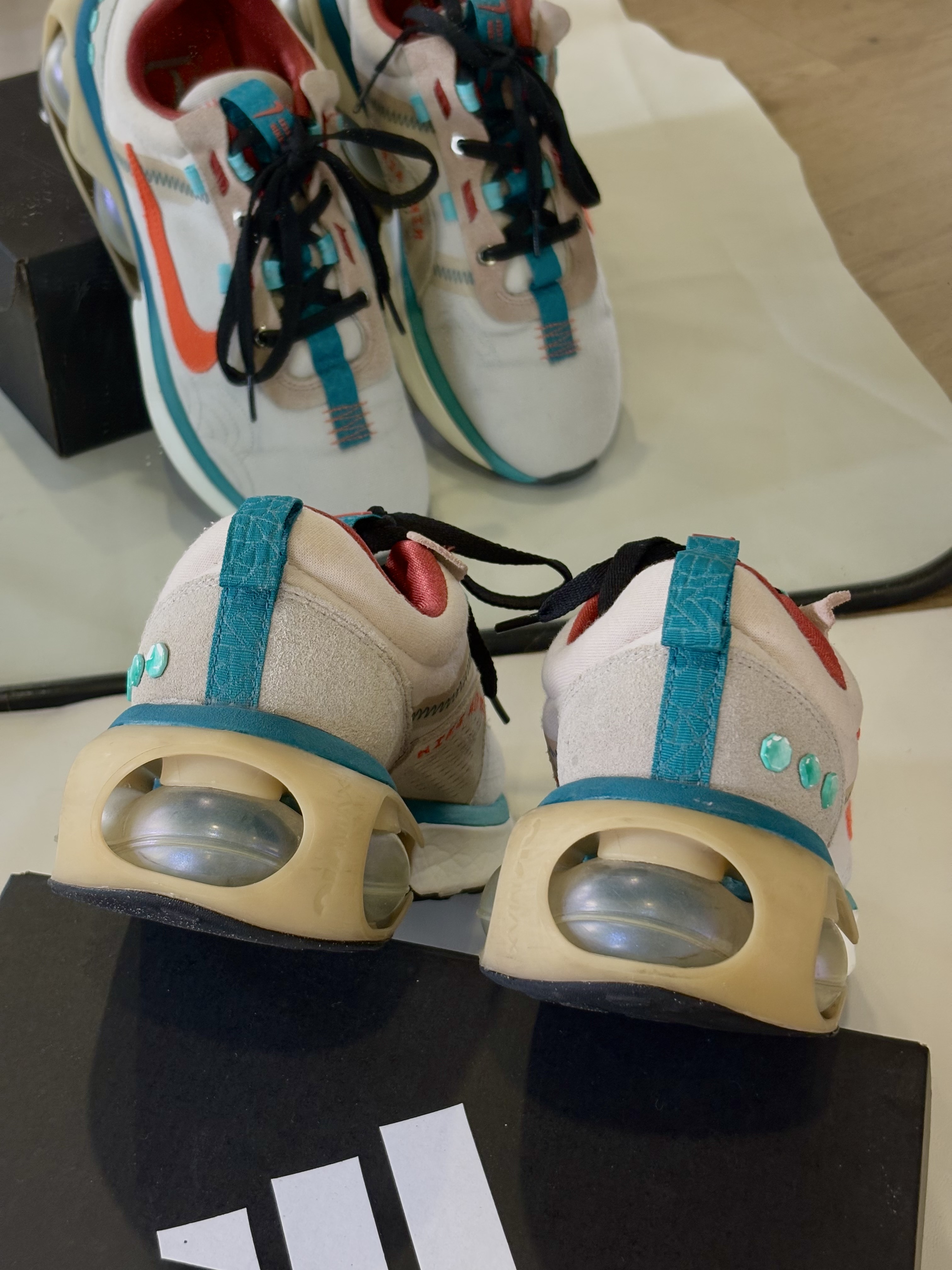 Nike Air Max Dawn DH4656-100_thumbnail_2