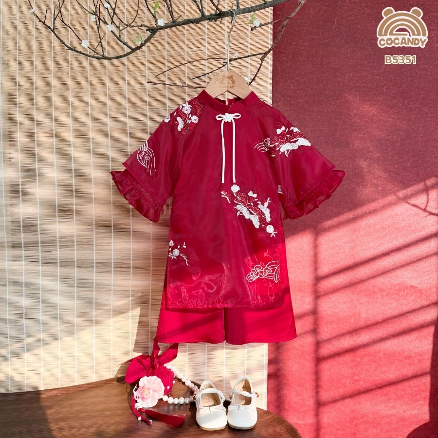 Bộ áo dài "Son"