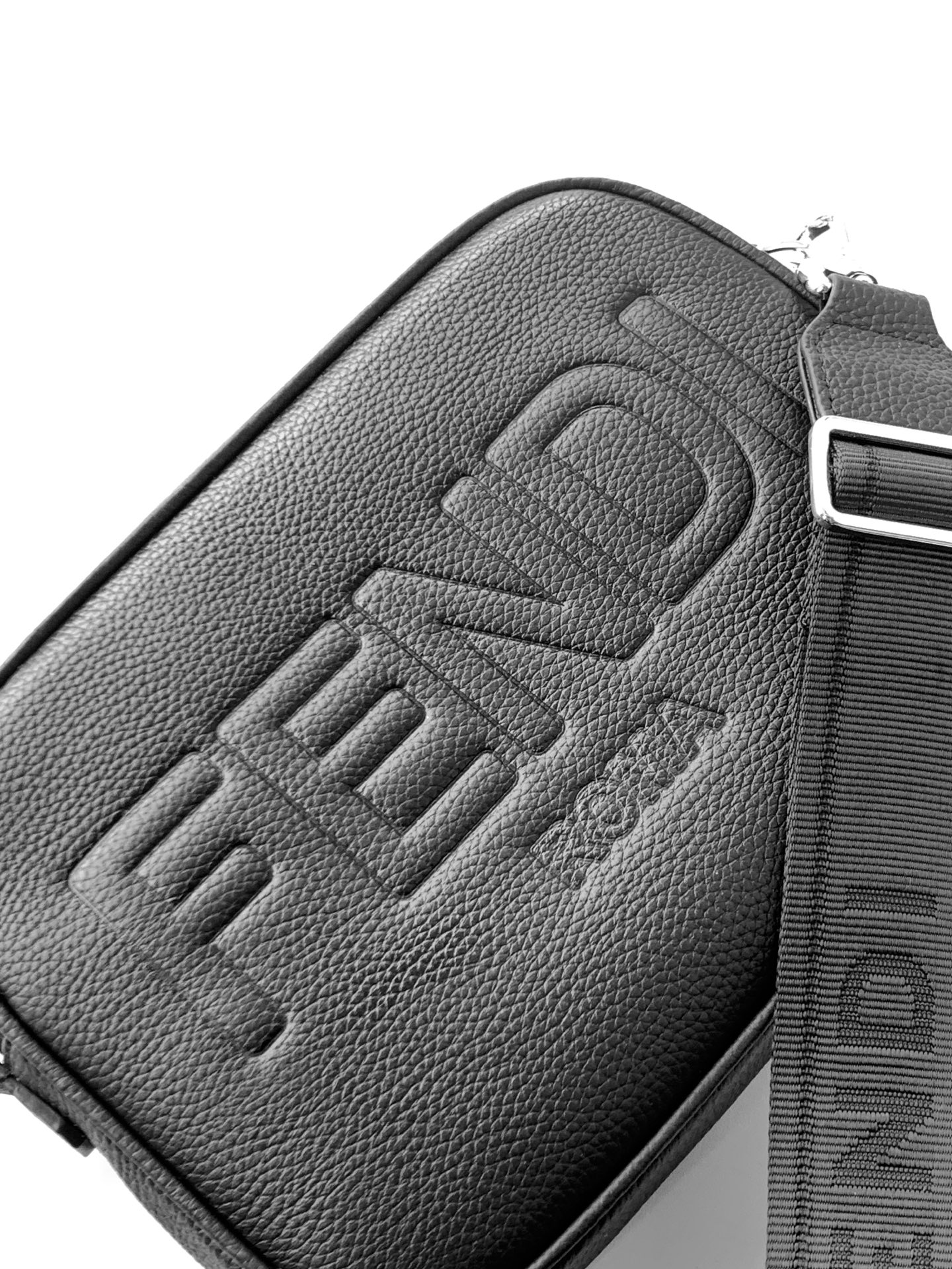 Túi Fendi_thumbnail_4