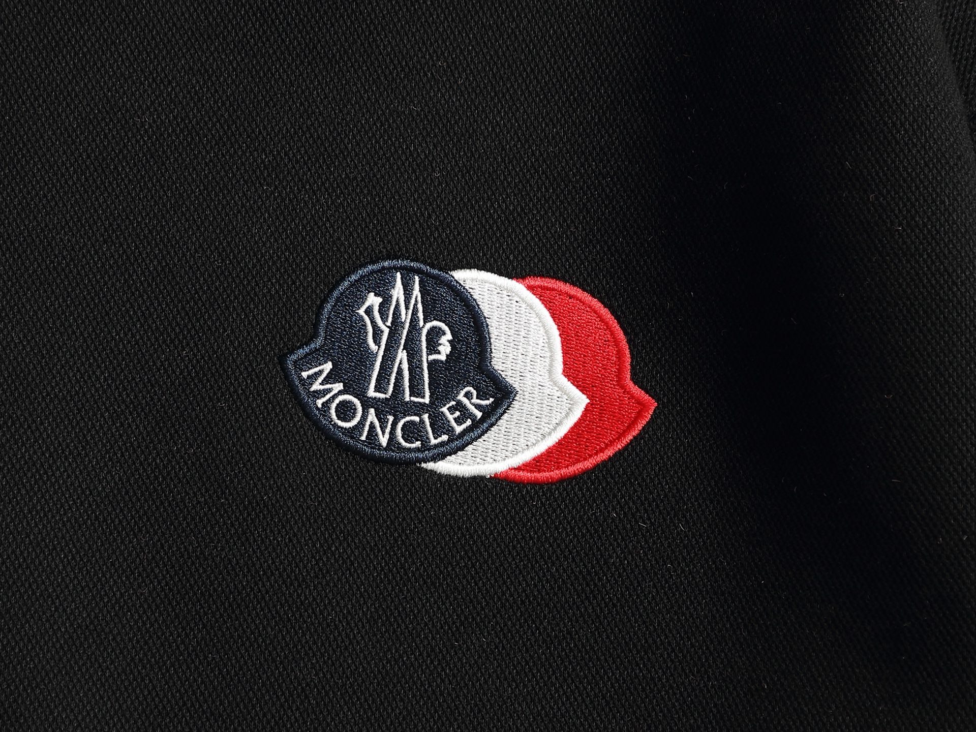 Áo Nỉ Moncler_thumbnail_0