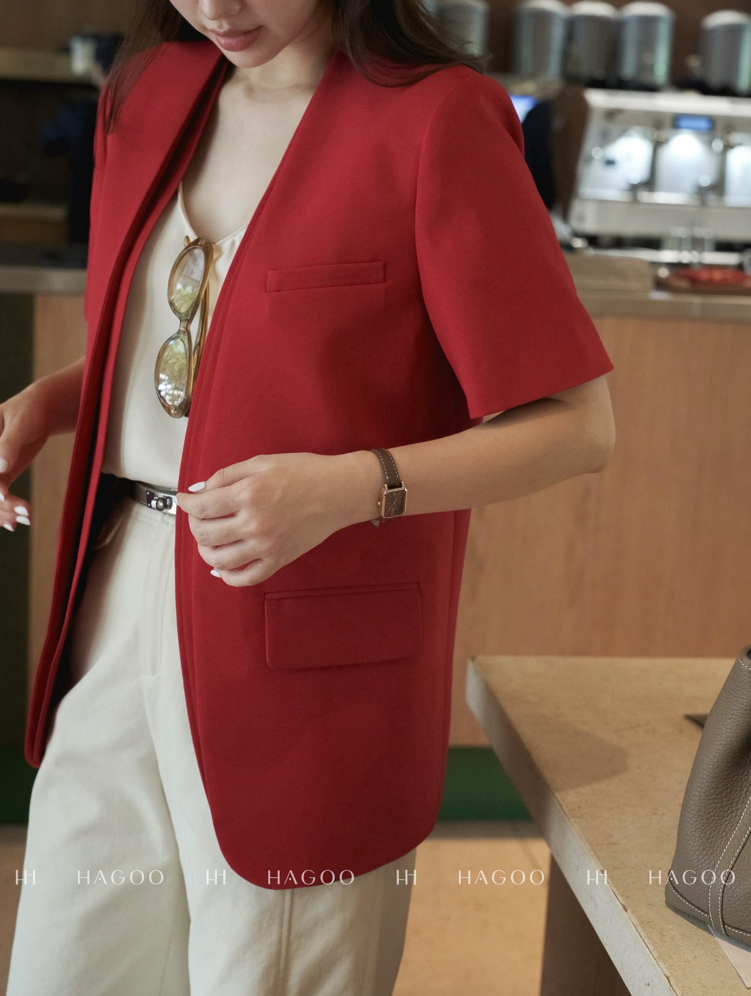 Áo Blazer suông 2 tà cộc tay_thumbnail_17