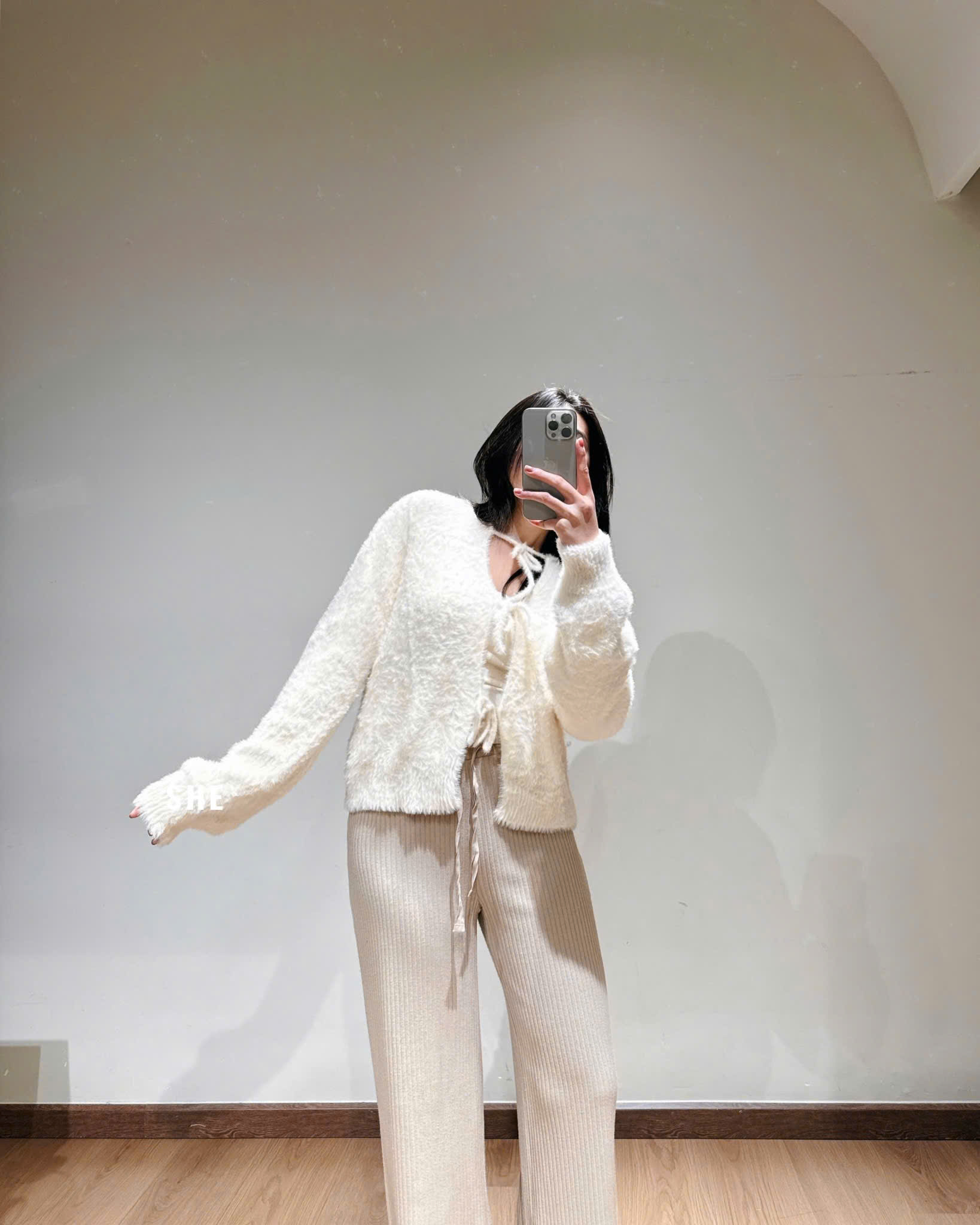 J226 ÁO KIỂU TAY DÀI_thumbnail_5
