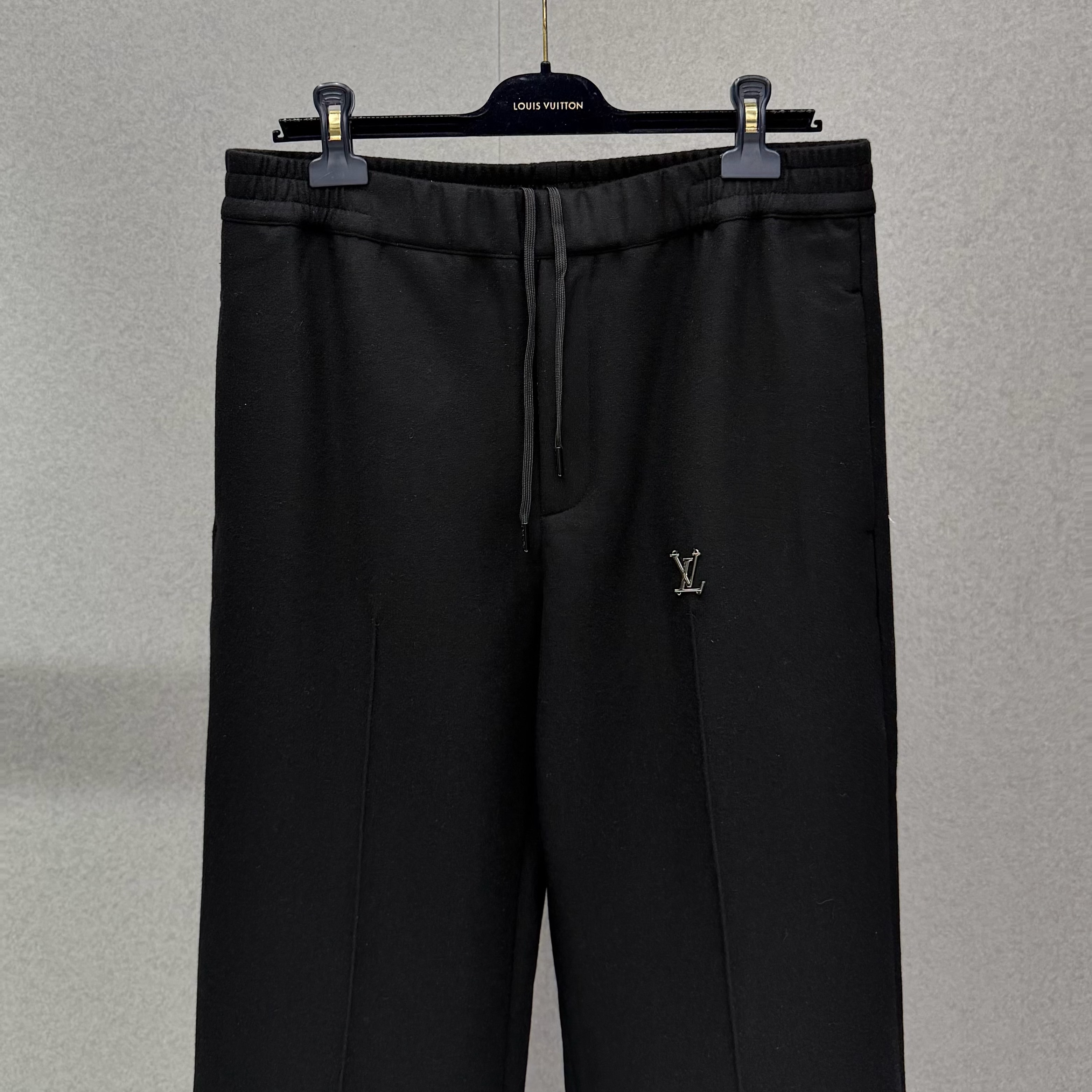 Bộ LV_thumbnail_6