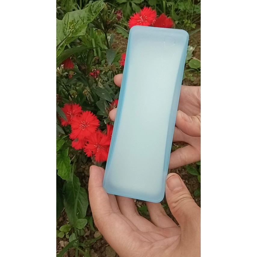 Hộp Đựng Kính Cận Nhựa Kiểu Vuông, Nhỏ Gọn Kèm Khăn Lau Kính Tiện Dụng_thumbnail_3