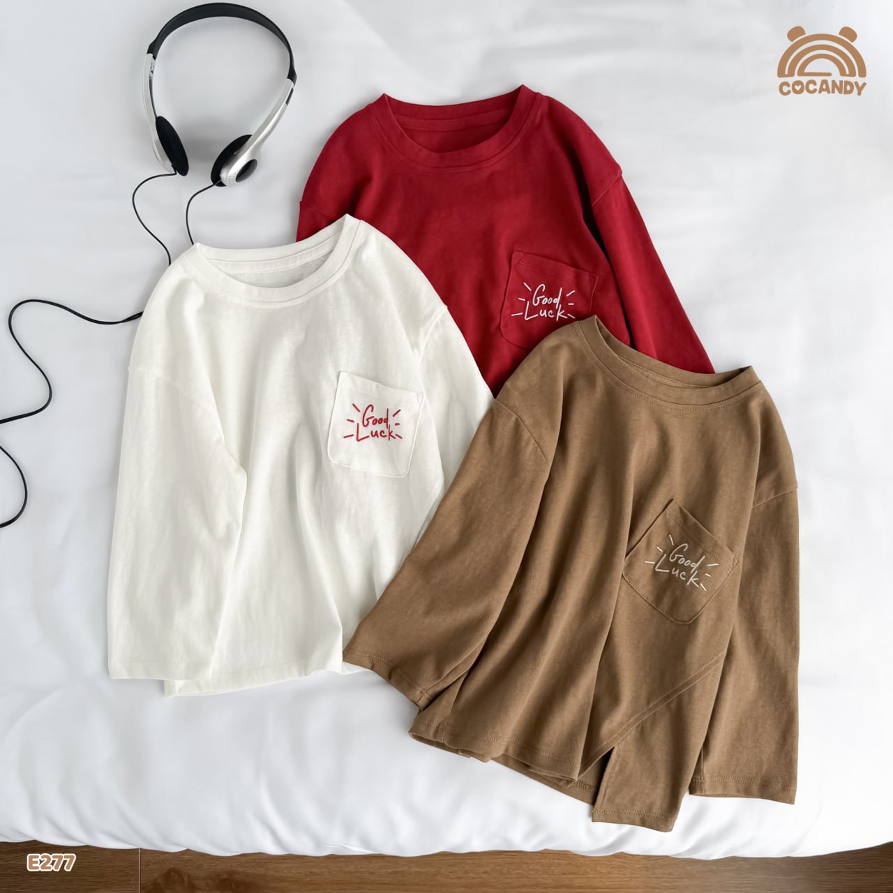 Áo dài ĐỎ vạt chéo lệch thêu chữ_thumbnail_4