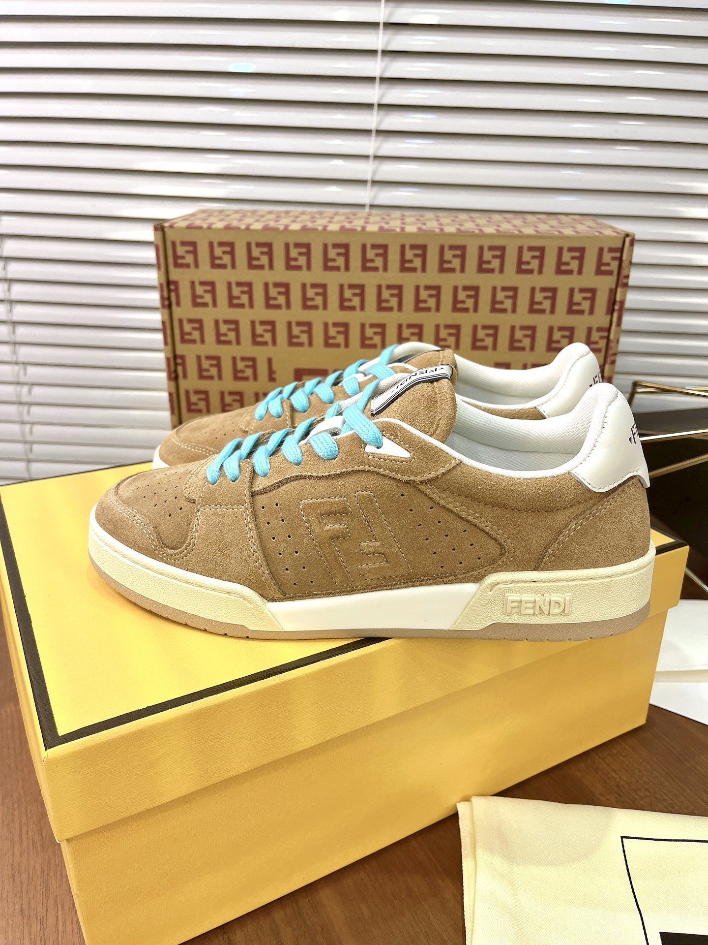 Giày Fendi_thumbnail_5