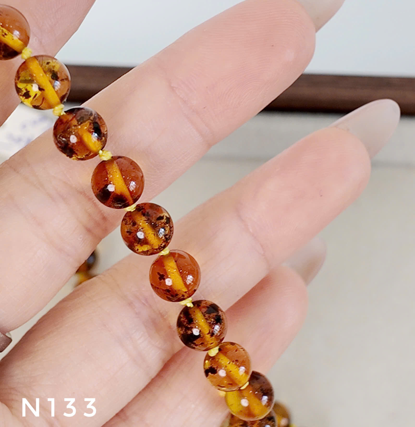 Vòng Cổ Hổ Phách Rêu Đầm Lầy Hạt Tròn – N133_thumbnail_3