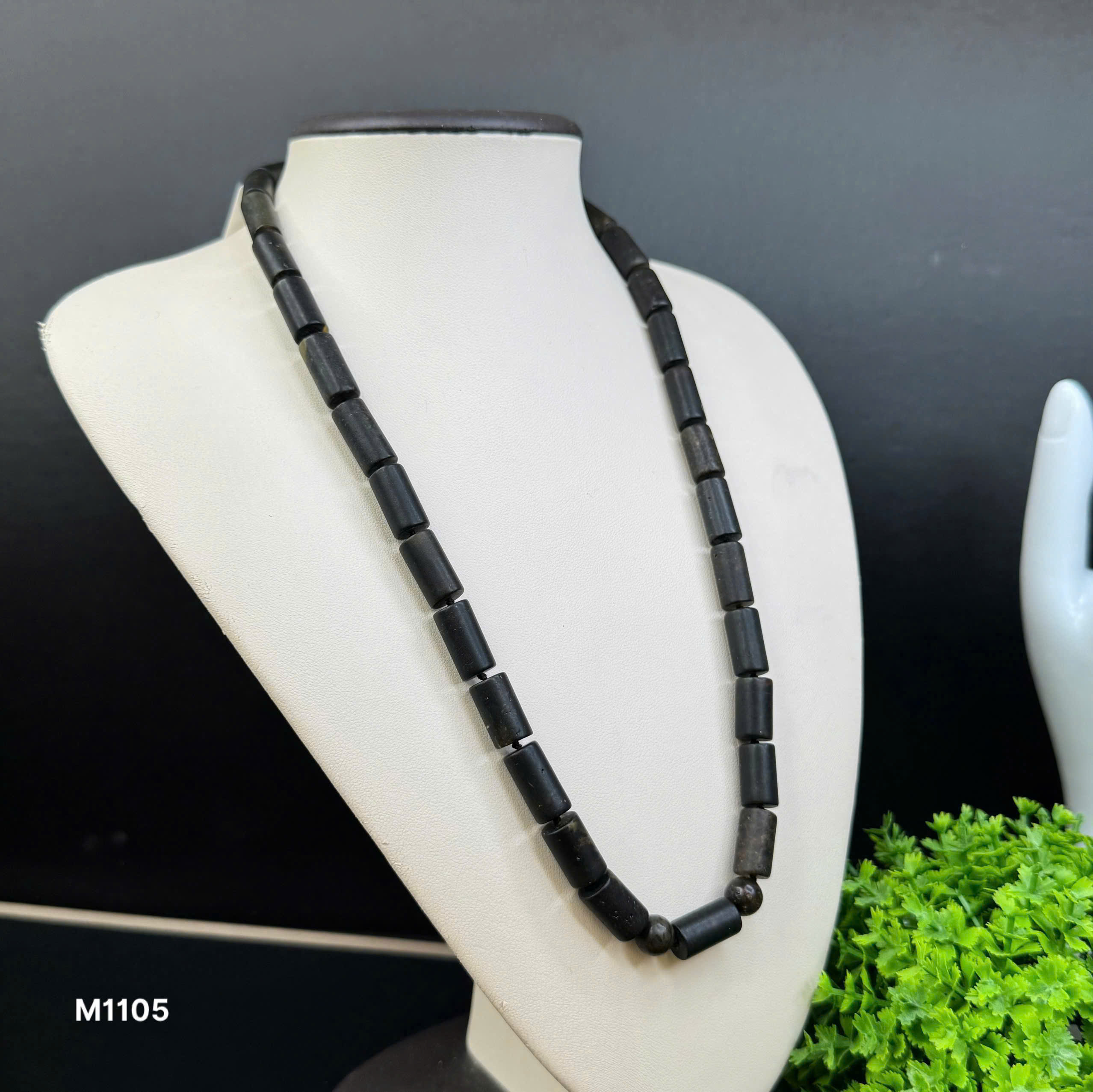 Vòng Cổ Lu Thống Hổ Phách - M1105_thumbnail_1