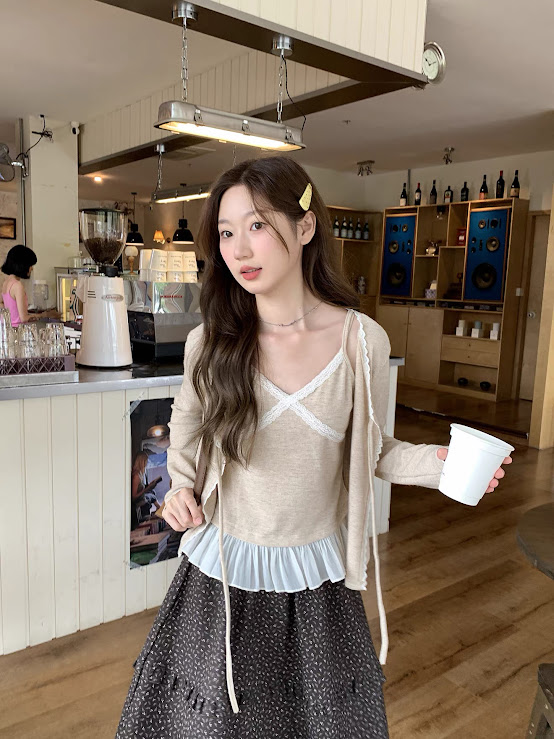 Lucas - Set áo 2 dây viền ren trắng + áo khoác cardigan viền ren buộc nơ