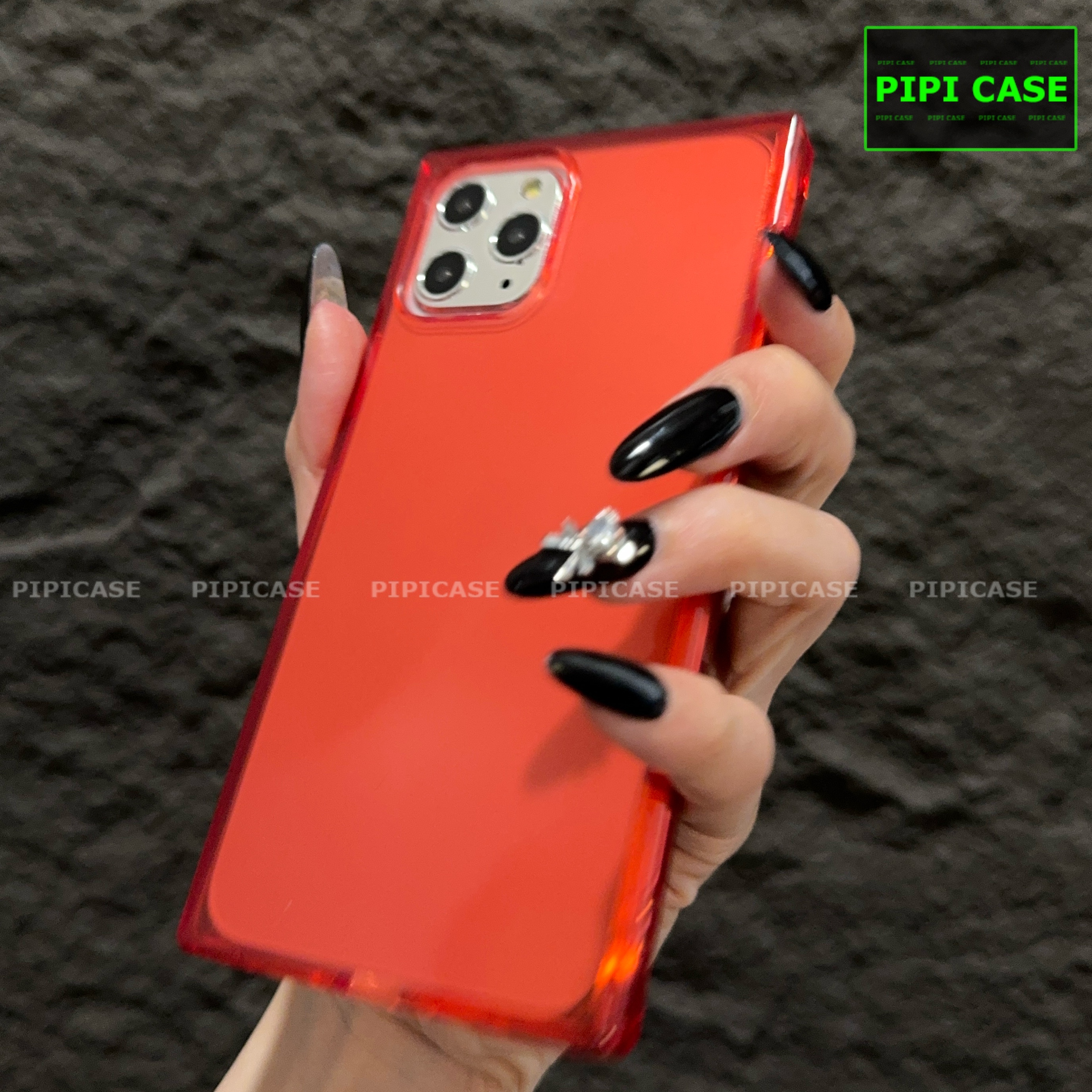 Ốp Lưng iPhone 11 Pro - Layla - Đỏ_thumbnail_9