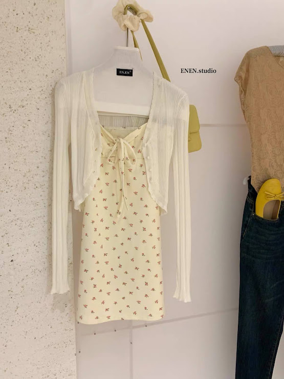 Lucas - Set váy hai dây dáng ngắn buộc nơ ngực + áo khoác cardigan len ENEN_thumbnail_4