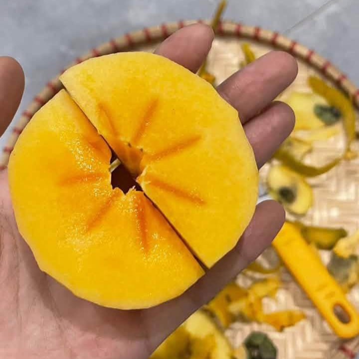 Hồng Giòn Fuji Mộc Châu_thumbnail_2