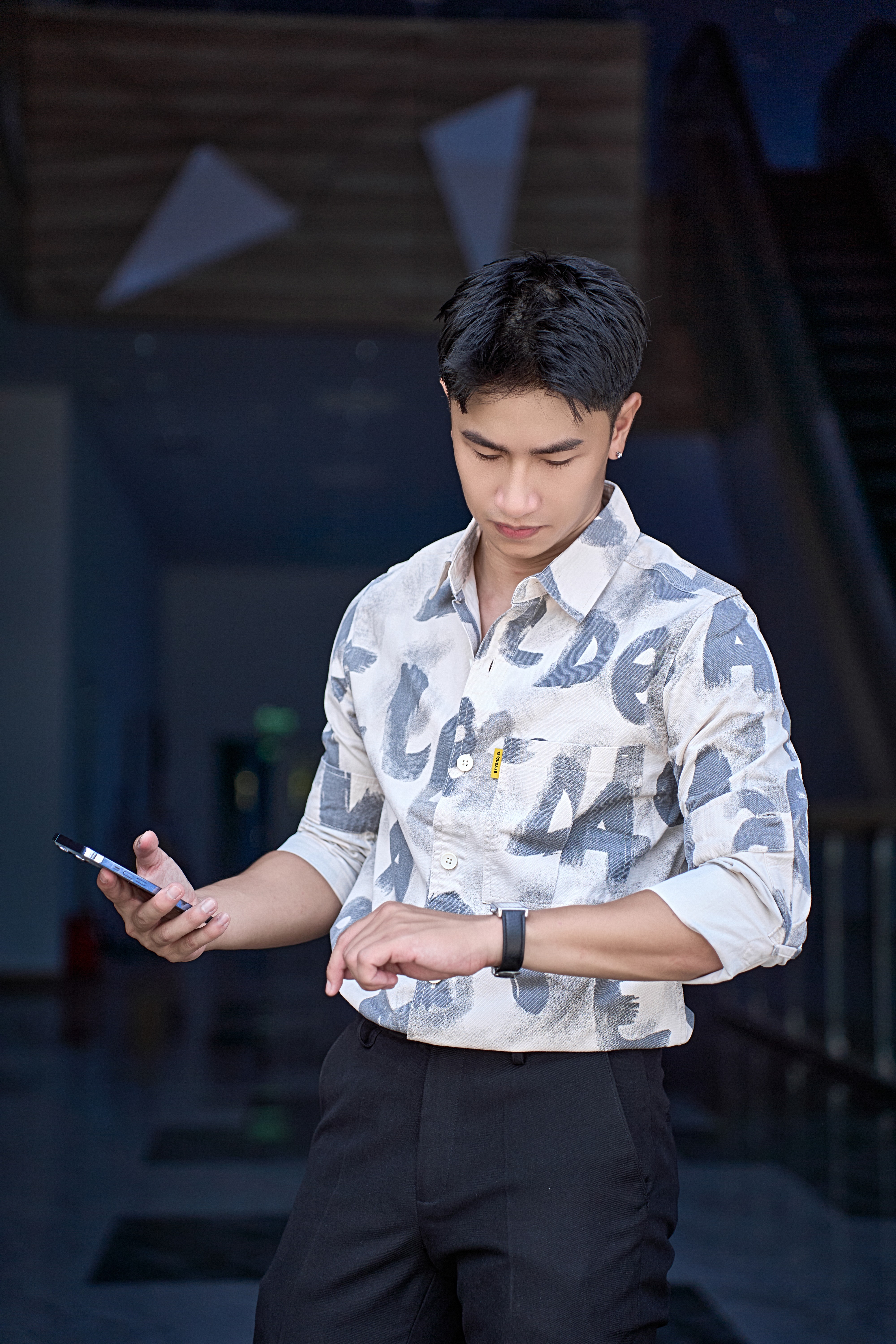 SA110 - Áo sơ mi nam dài tay in chữ nghệ thuật phong cách Nhật, chất cotton mềm mại, form rộng rãi thời thượng_thumbnail_3