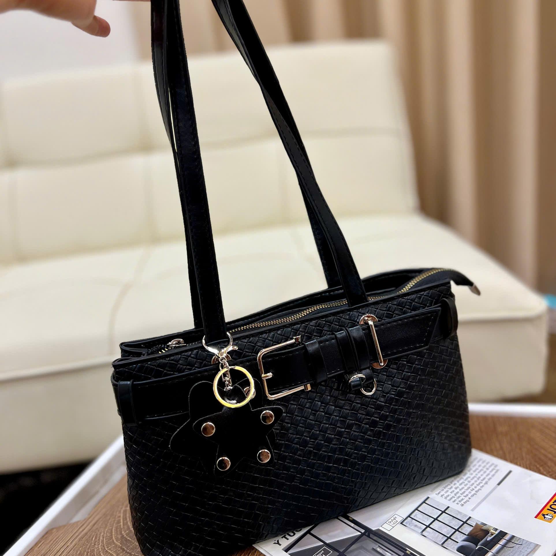 Túi Kẹp Nách Nữ Cunbag Vân Đan Phối Đai Khóa Túi Đeo Vai Dáng Ngang Tặng Móc Khóa CUN429_thumbnail_2