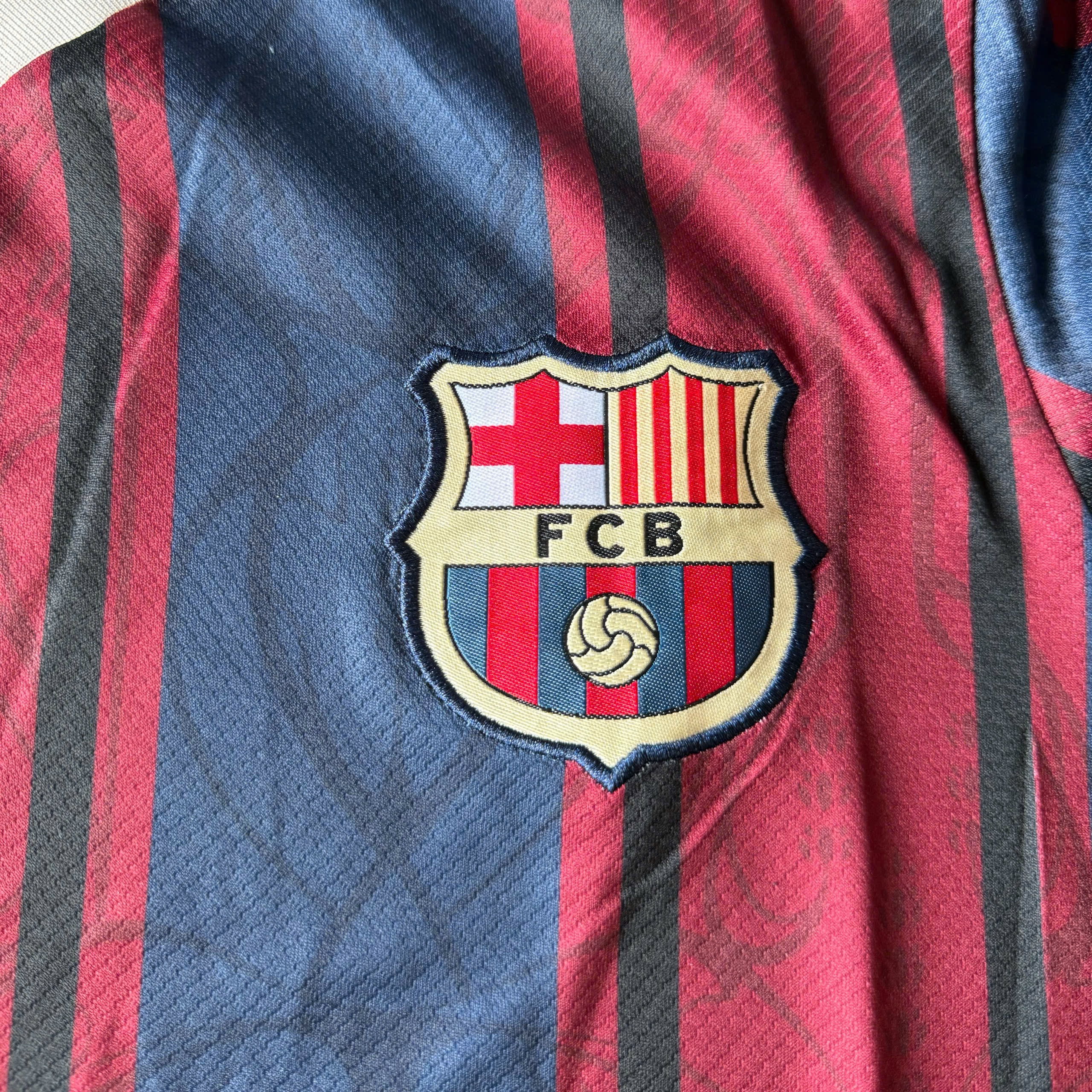 SALE Barcelona kỷ niệm 125th bản Fan