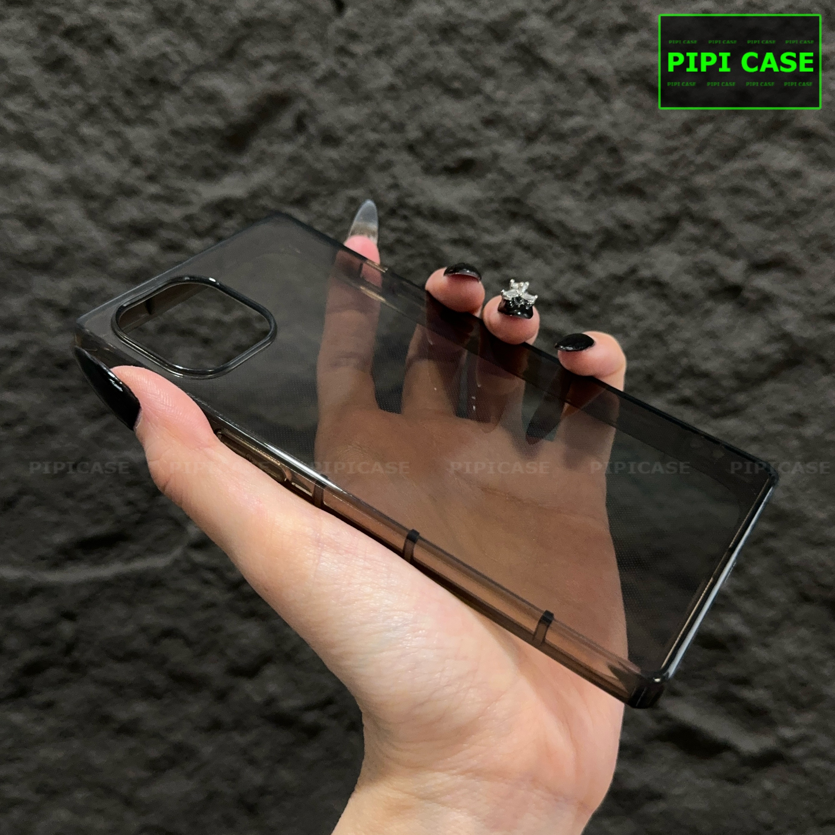 Ốp Lưng iPhone 13 - Layla - Đen_thumbnail_5