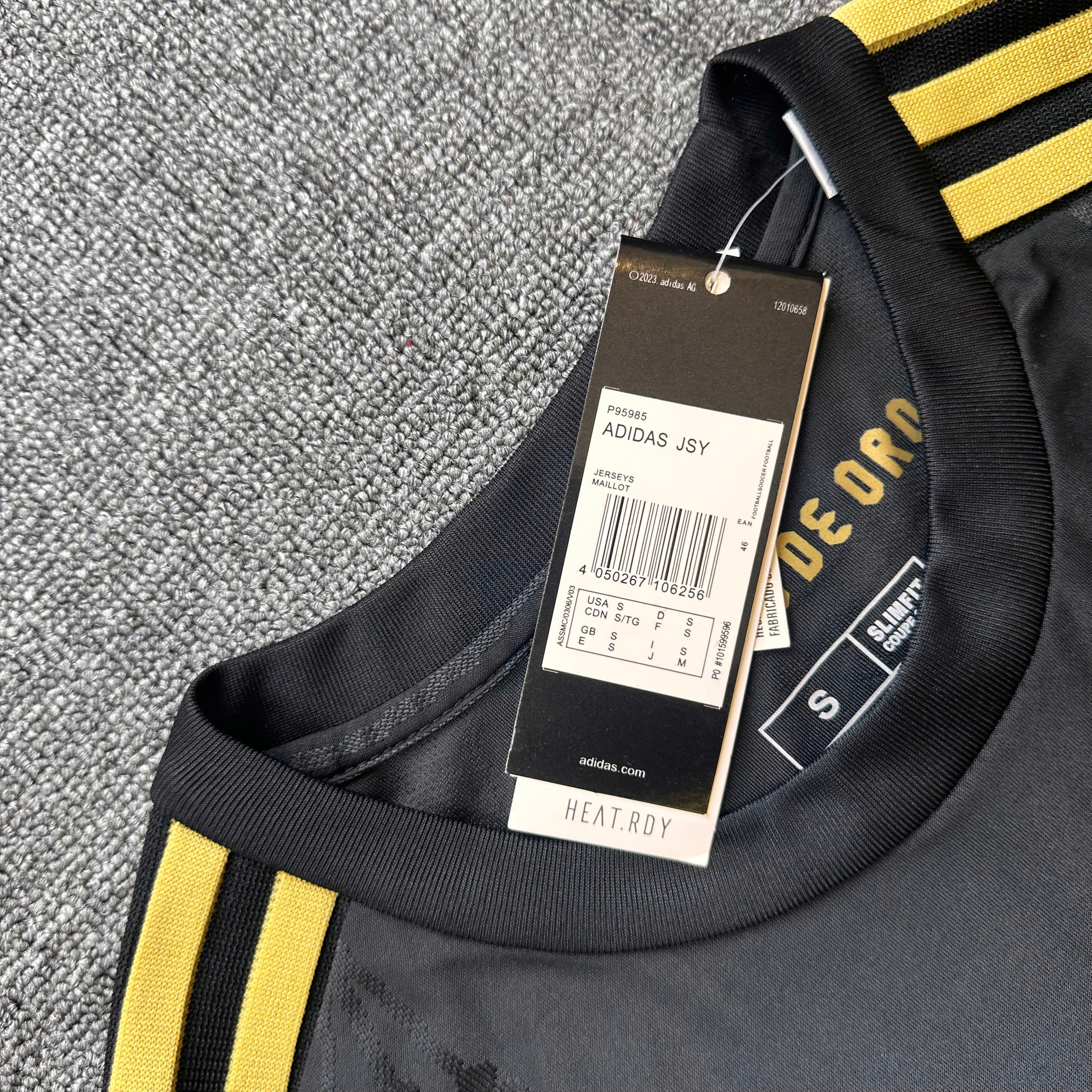 SALE 12 - Size: S_thumbnail_3