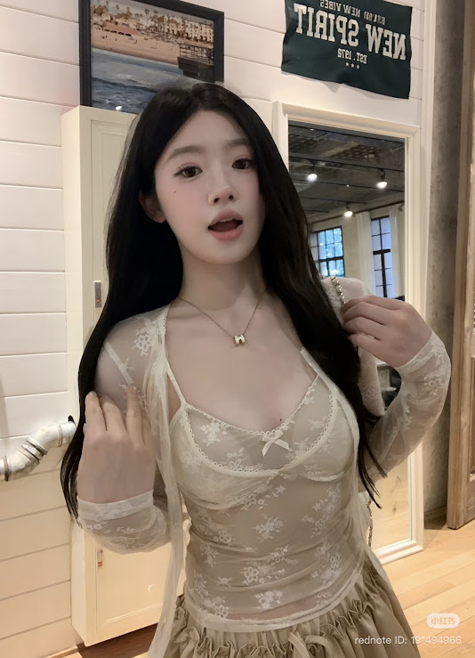 Lucas - Set 3 chi tiết áo 2 dây ren + áo cardigan + chân váy bom ngắn_thumbnail_2