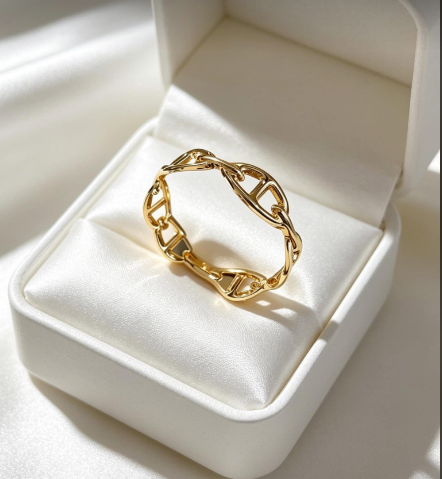GUCCI RING